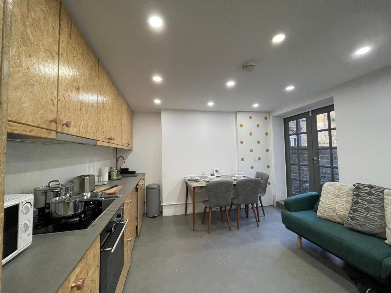 Stylish Modern Flat With Private Garden In Maida Vale Appartement *