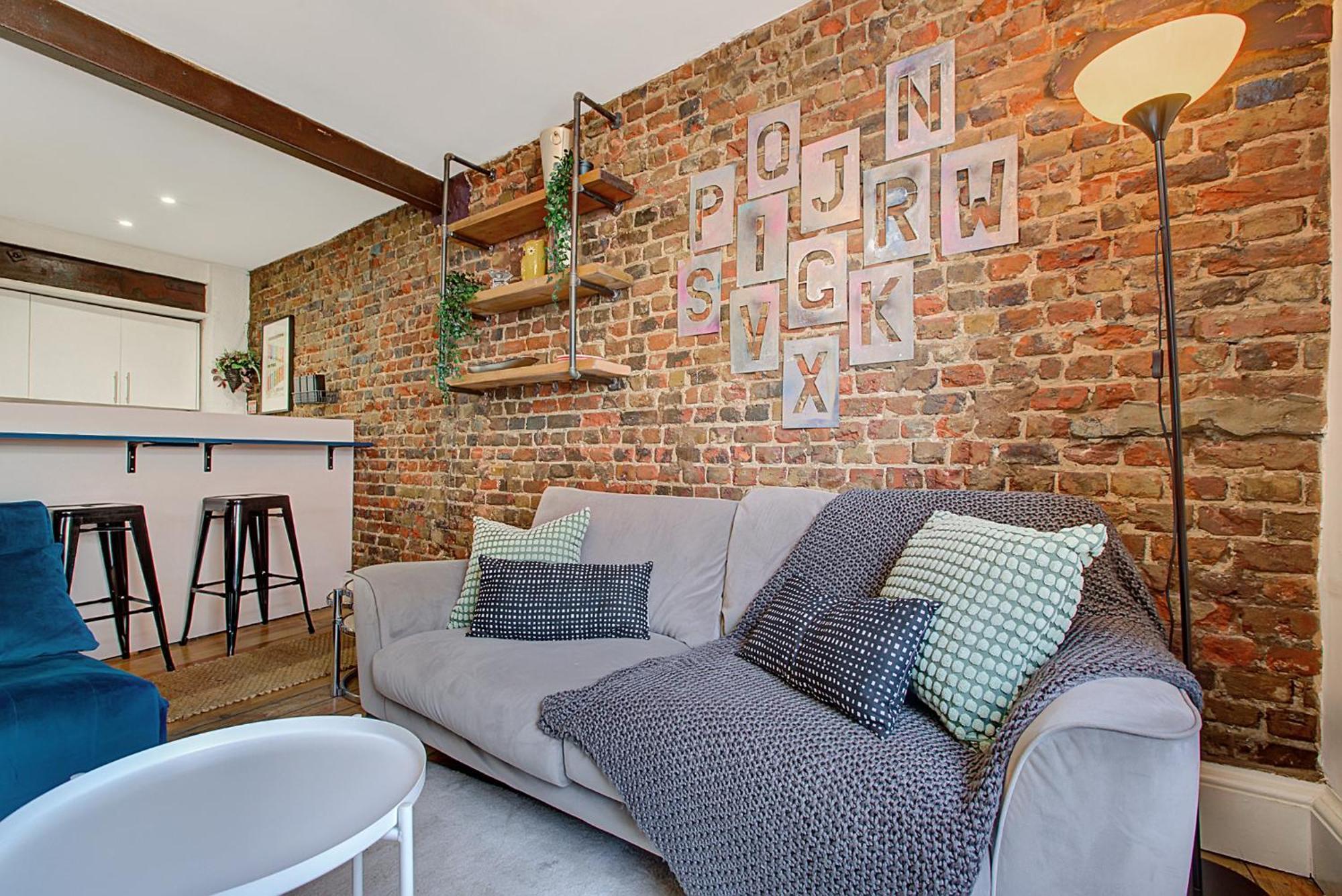 Apartment Old Street Iconic Warehouse Style 4 Bedroom 2 Bath House Prime Location