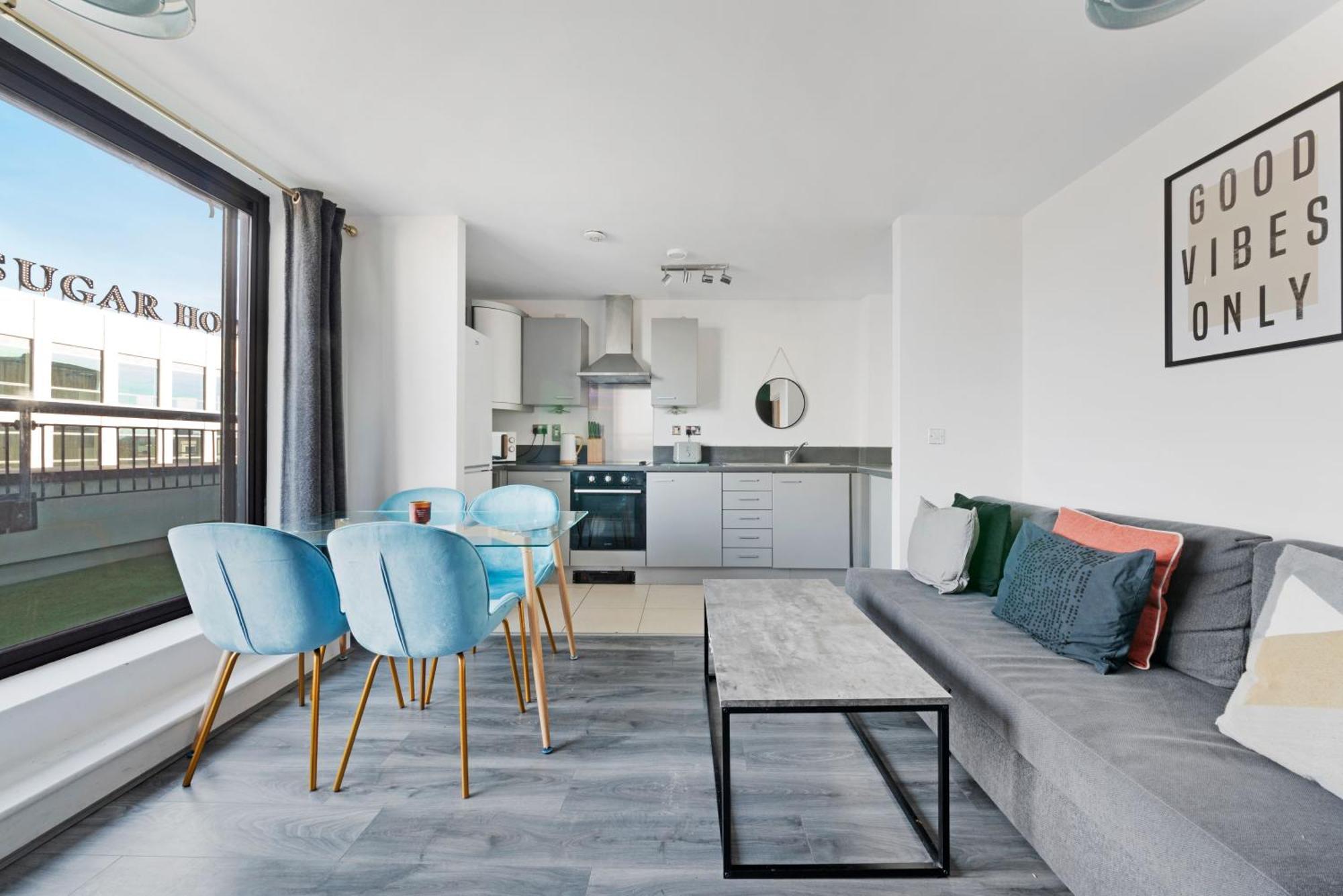 Apartamento Penthouse W/ Hot Tub Near Stratford, Westfield Londres