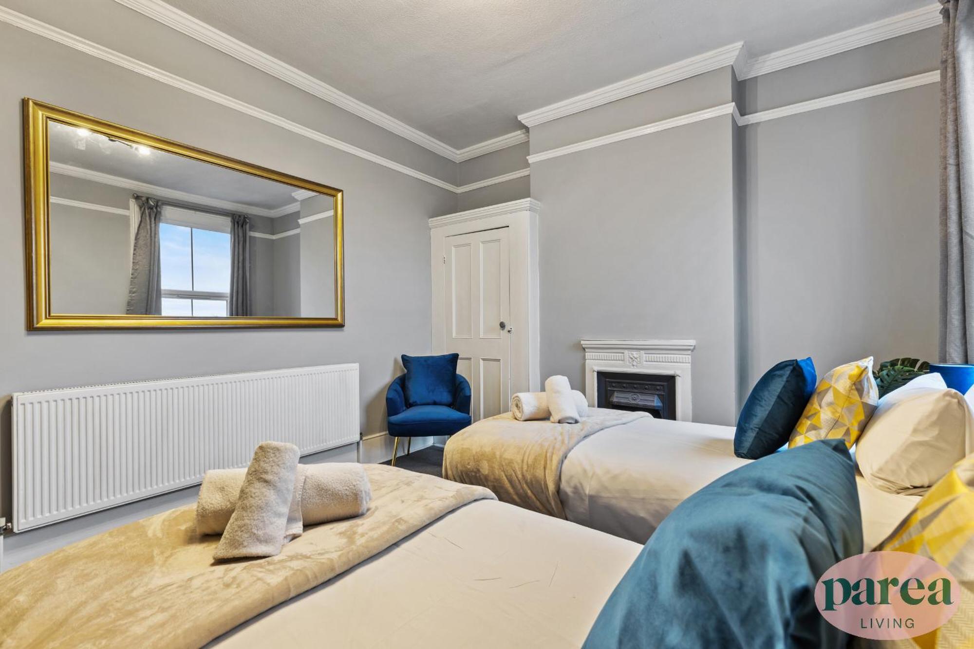 Parea Living - Leytonstone, 2-bedroom Serviced Apartment, Free Parking, Remote Working Apartamento *