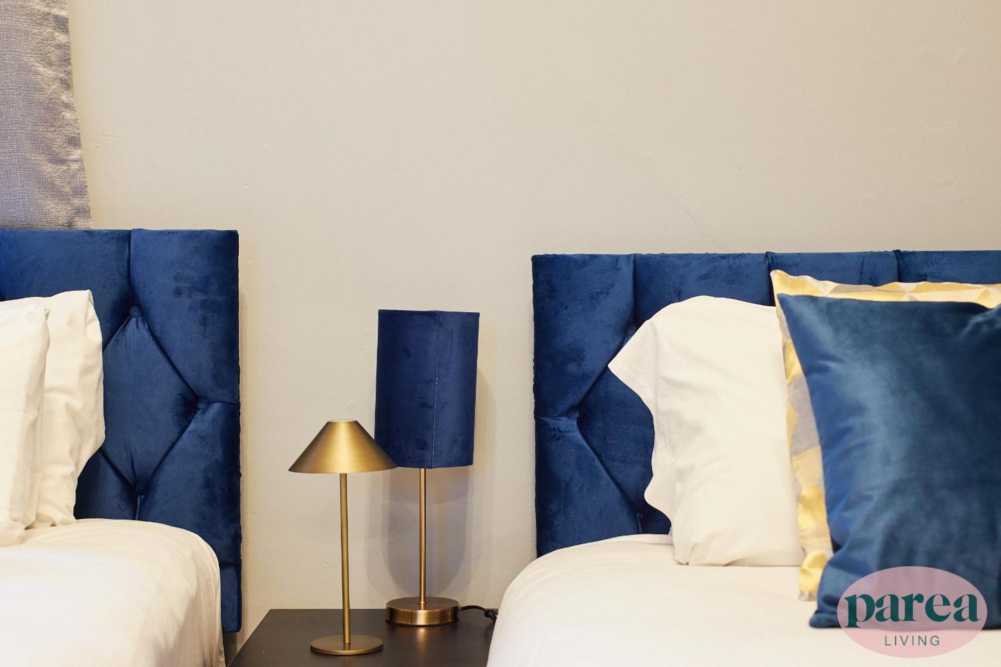 Parea Living - Leytonstone, 2-bedroom Serviced Apartment, Free Parking, Remote Working * Londres
