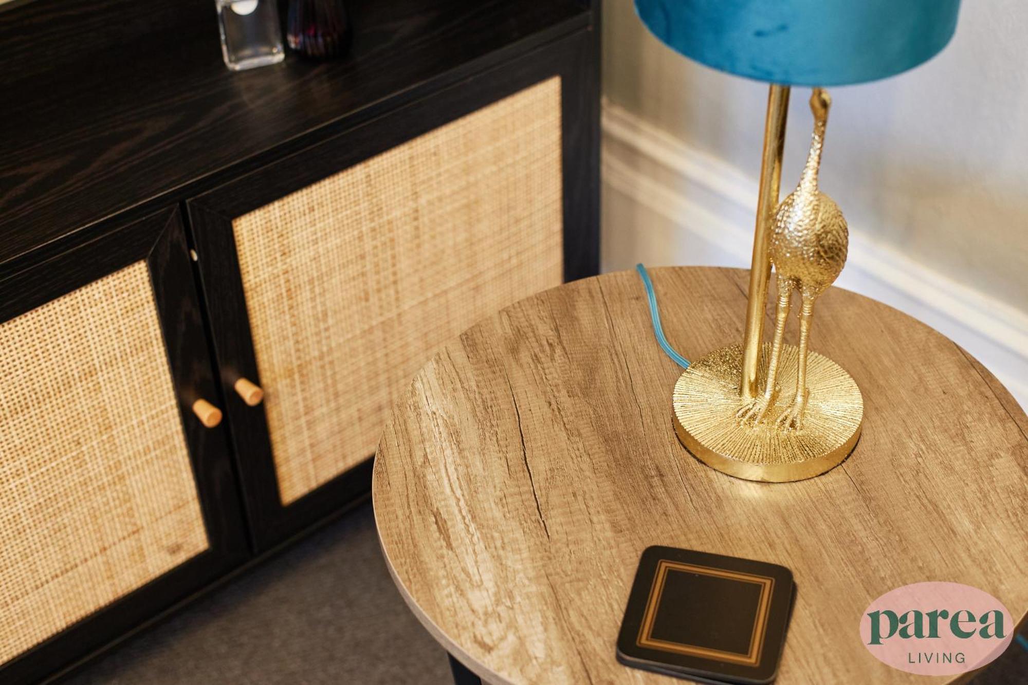Parea Living - Leytonstone, 2-bedroom Serviced Apartment, Free Parking, Remote Working * Londres
