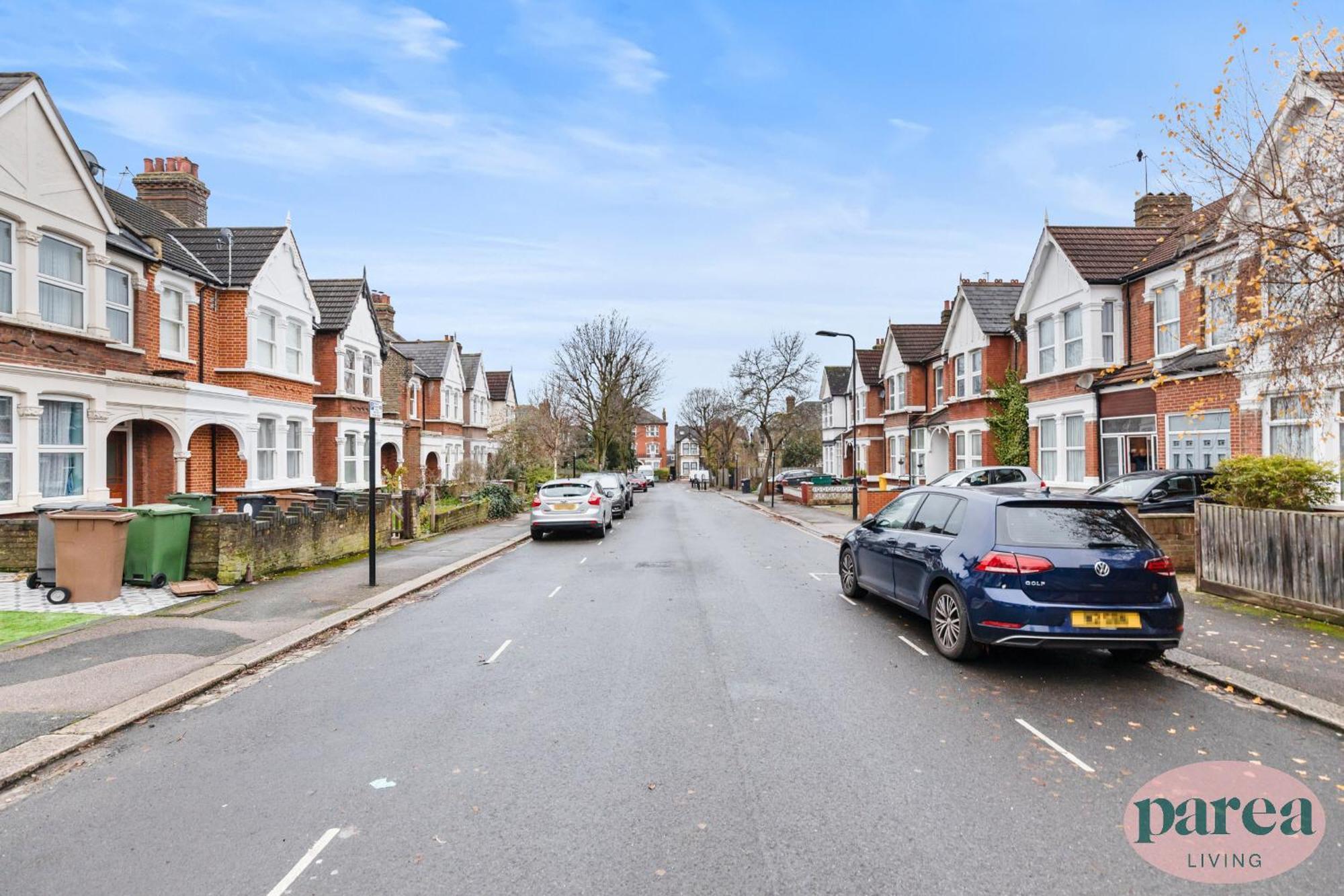 Parea Living - Leytonstone, 2-bedroom Serviced Apartment, Free Parking, Remote Working Apartamento
