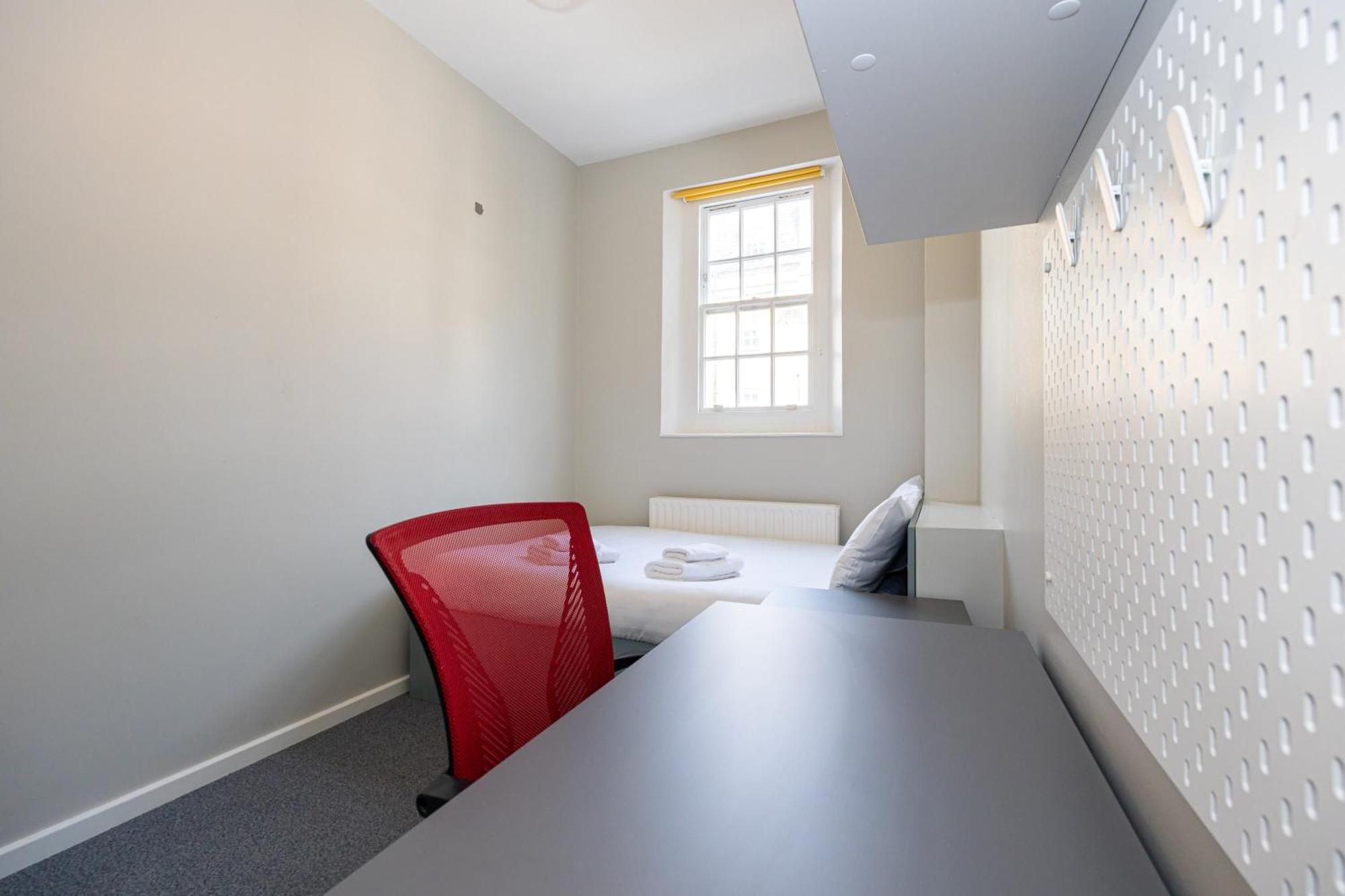 Apartamento Spacious With Shared Facilities