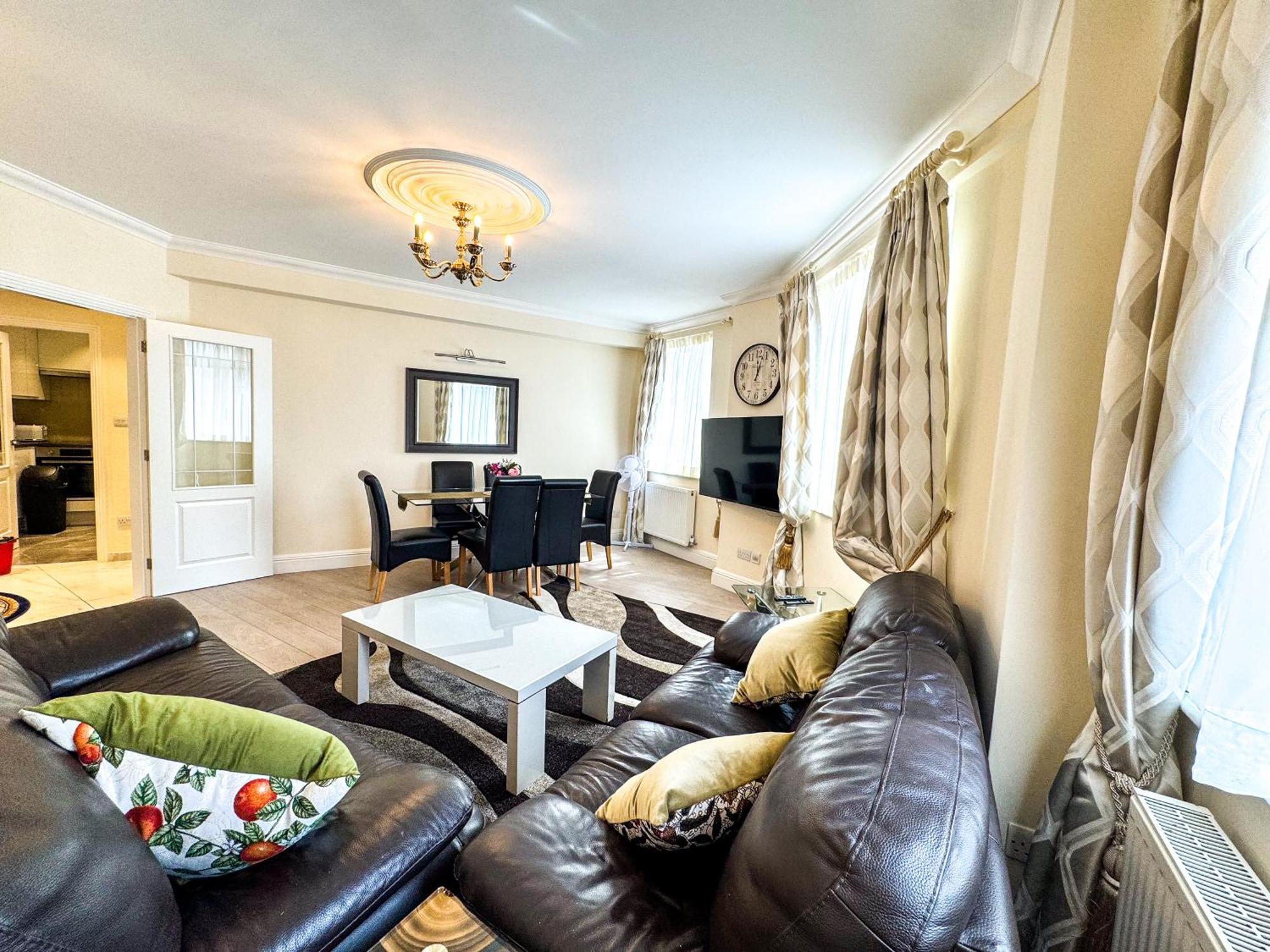 Appartement Hyde Park Corner Spacious 2 Bedroom