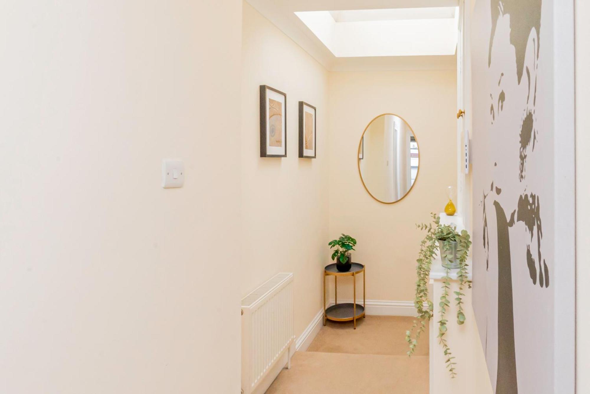 Appartement Battersea 2-bedroom Top-floor With Cozy Balcony