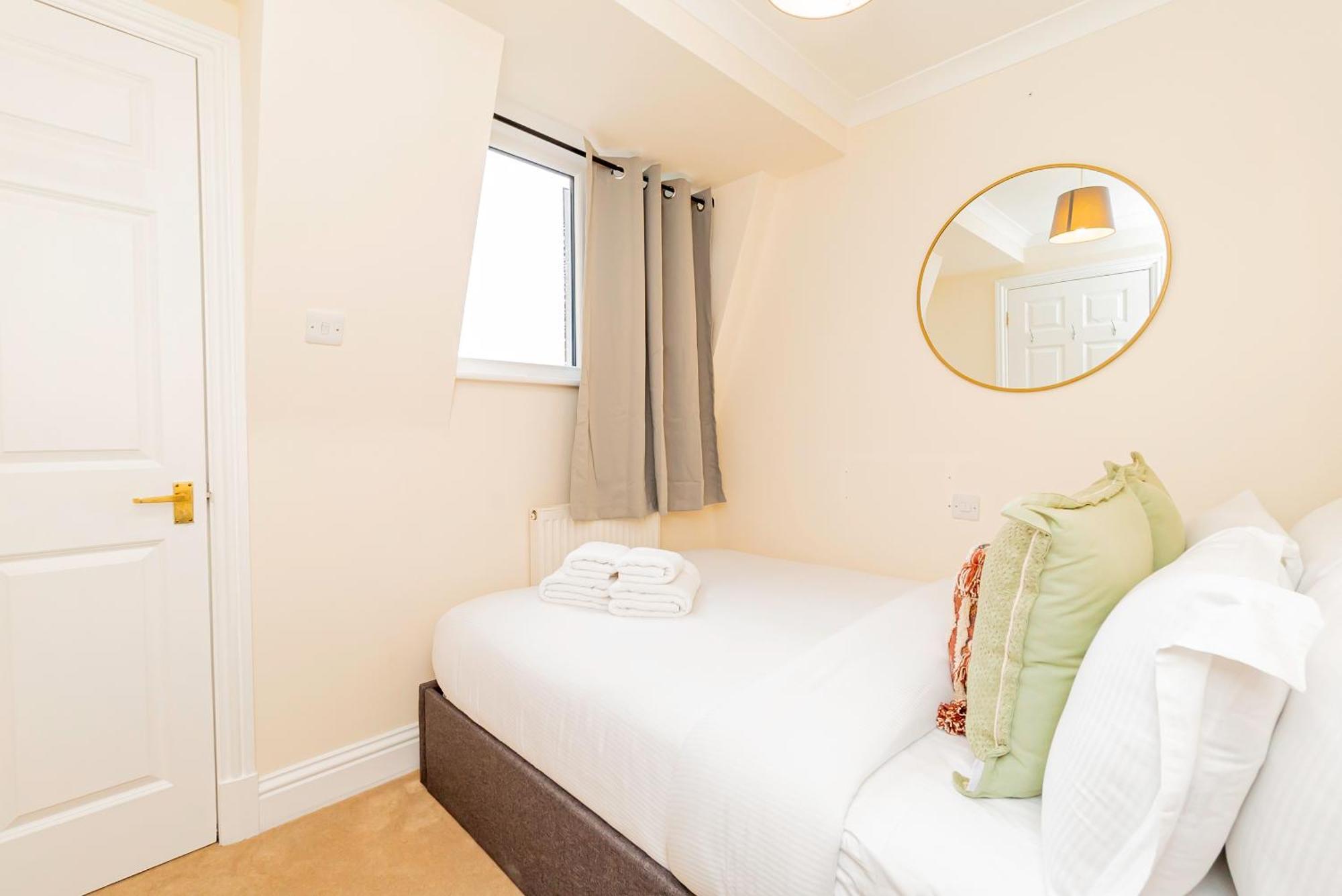 Battersea 2-bedroom Top-floor With Cozy Balcony Appartement *