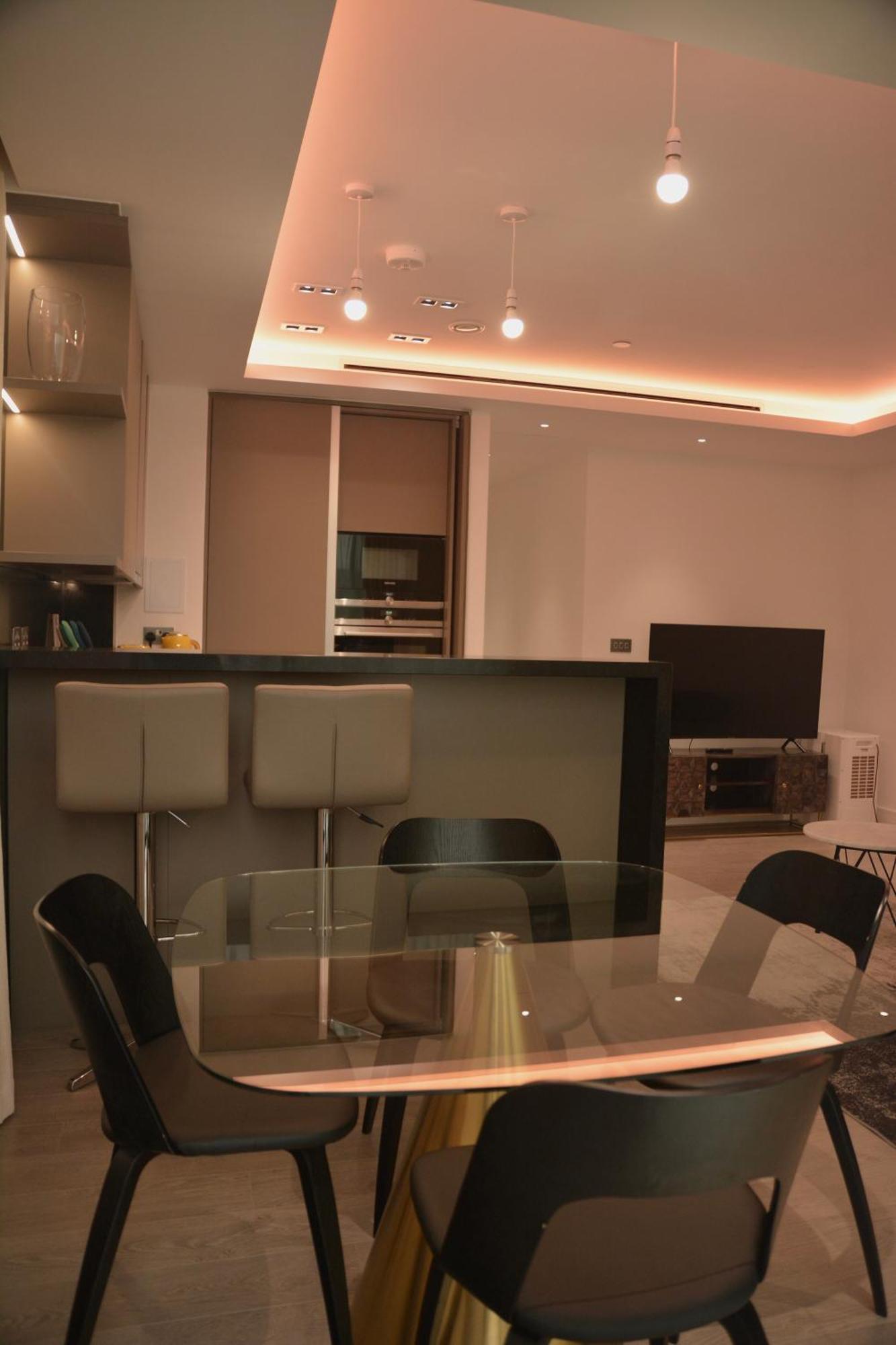 250 Road 2 Bollinder Place Ec1v 2ah 2bed Luxury Apartments-this Is Full Address Apartment *