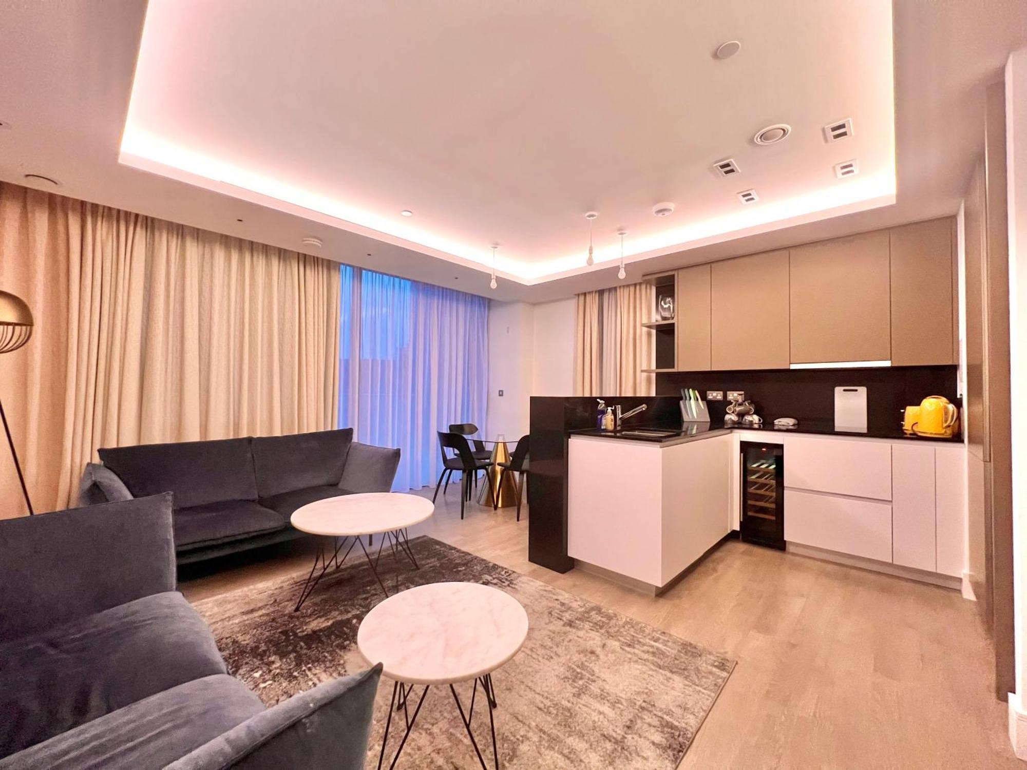 250 Road 2 Bollinder Place Ec1v 2ah 2bed Luxury Apartments-this Is Full Address Apartment London