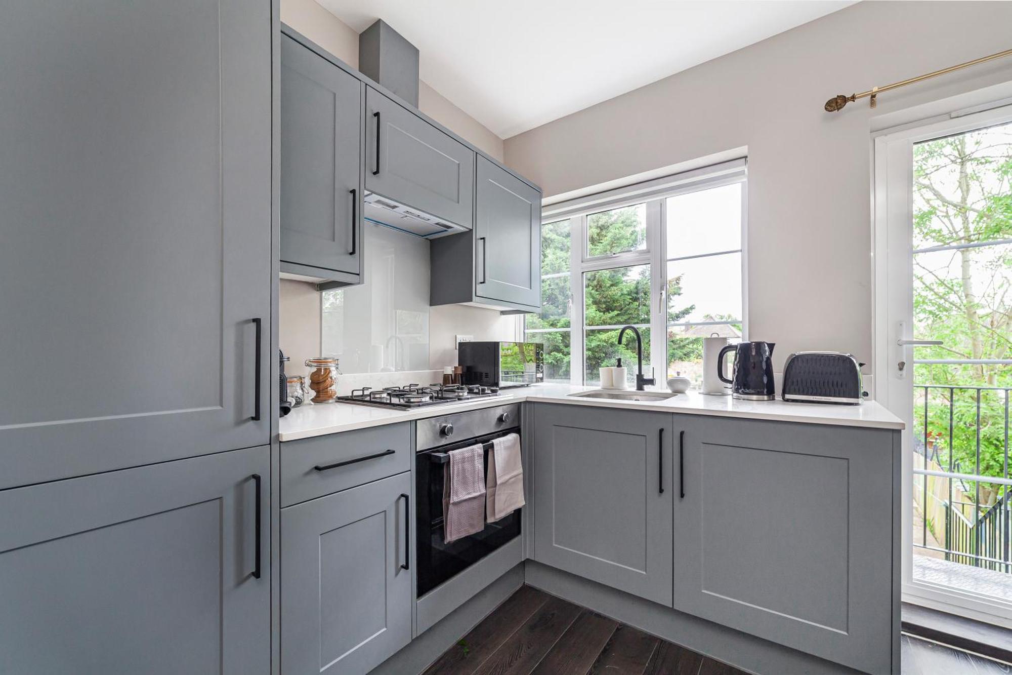 Apartamento Arte - Serviced For Leisure And Business - Private Parking - 12 Minutes Walking From Wembley Stadium *