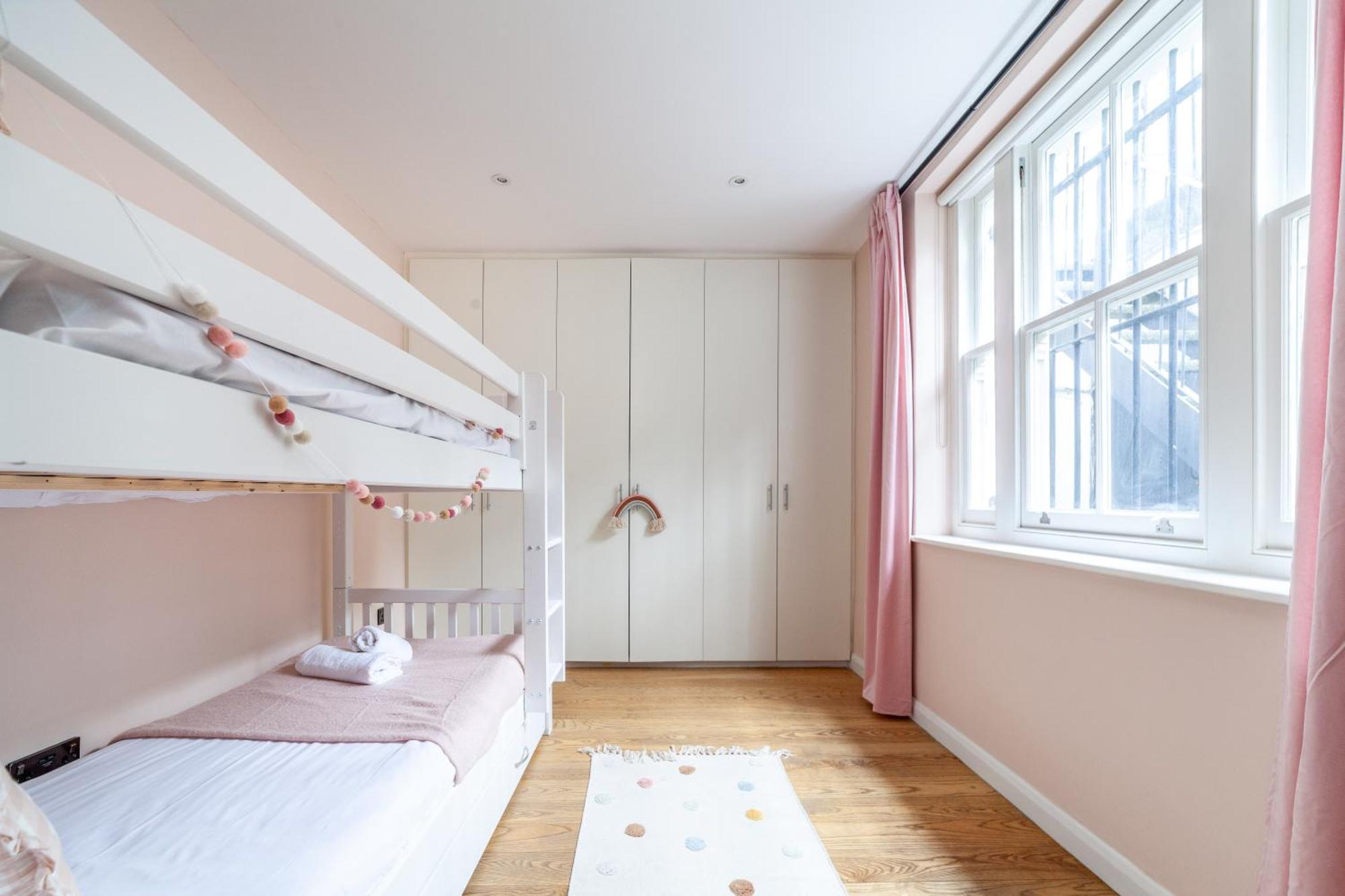 Apartamento Stylish & Central 2-bed, 2-bath In Notting Hill Londres