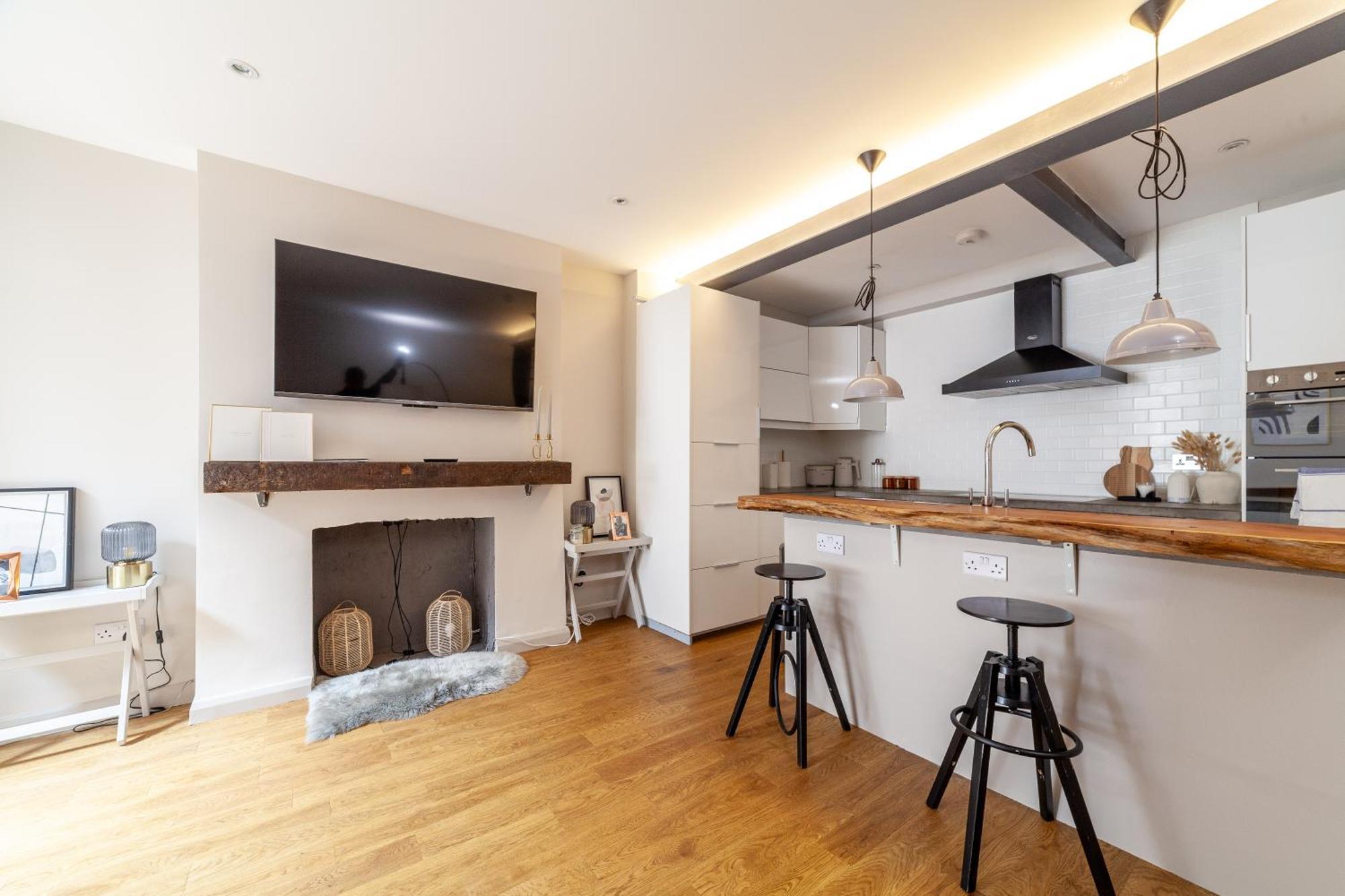 Stylish & Central 2-bed, 2-bath In Notting Hill Apartamento *