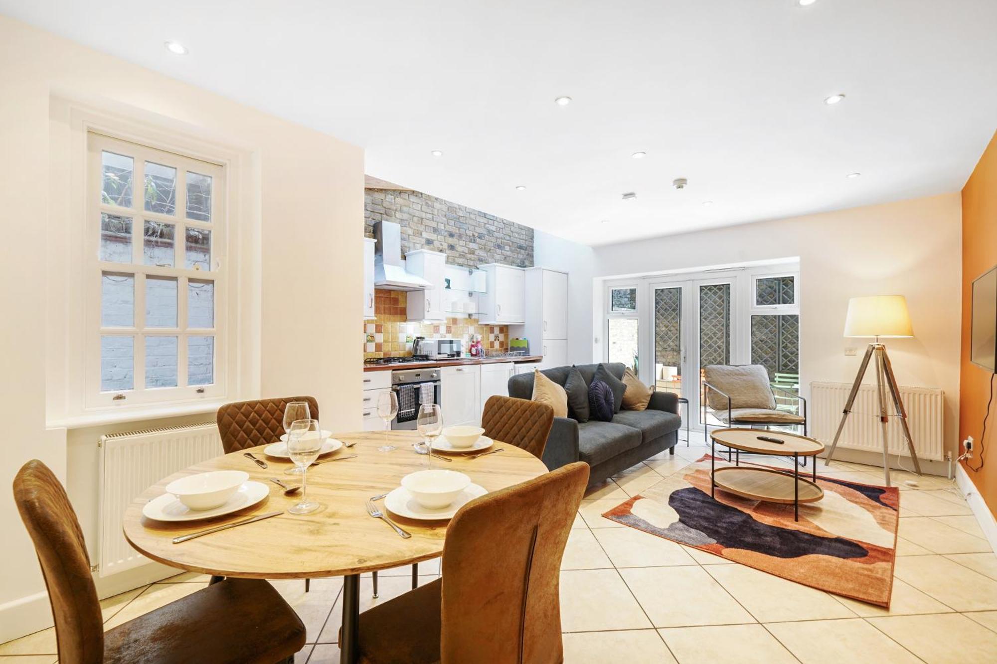 2 Bed Garden Apt Sleeps 7 Short Walk To Old Street Station * London