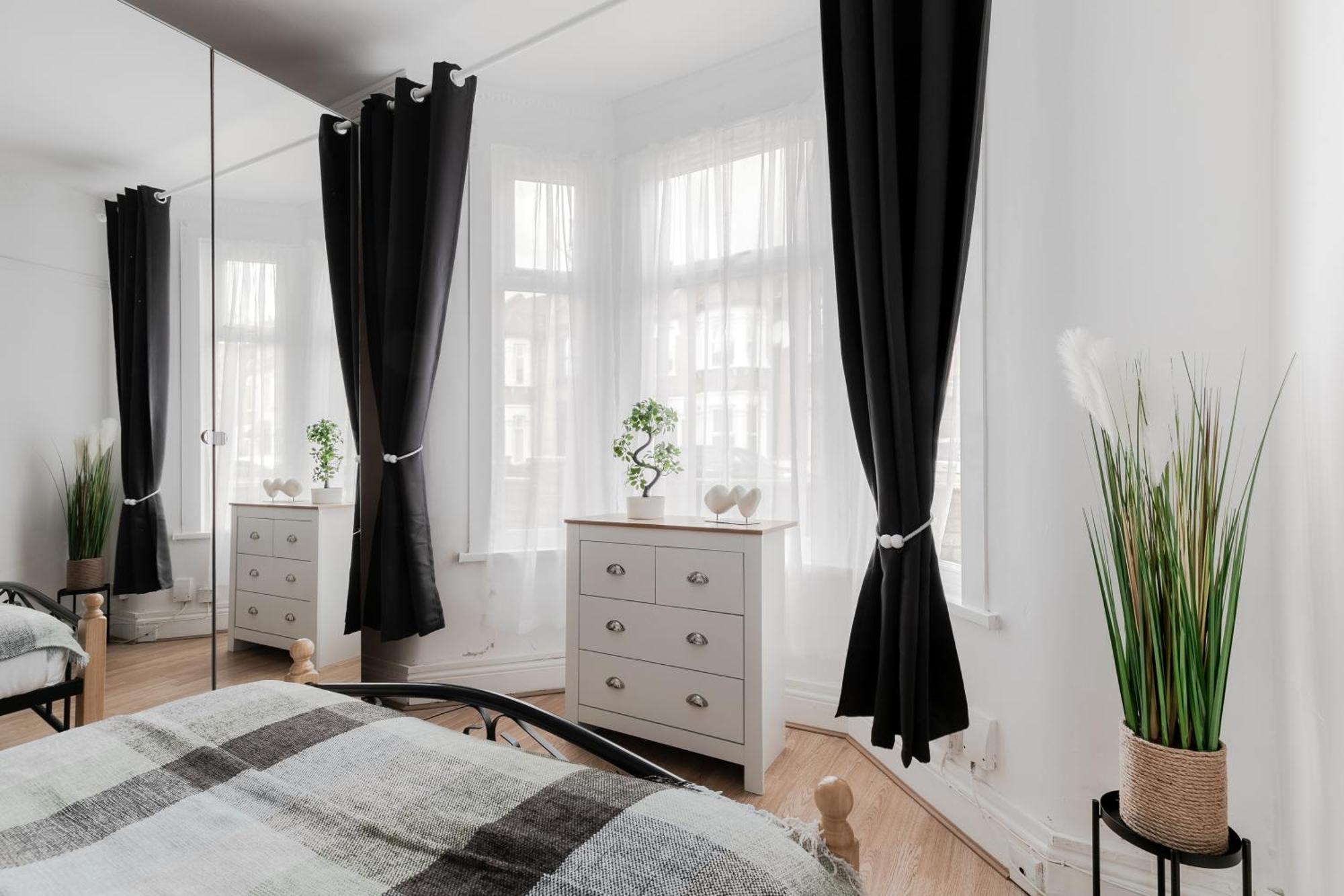Hébergement de vacances Beautiful 4-bed House With Garden In Londres