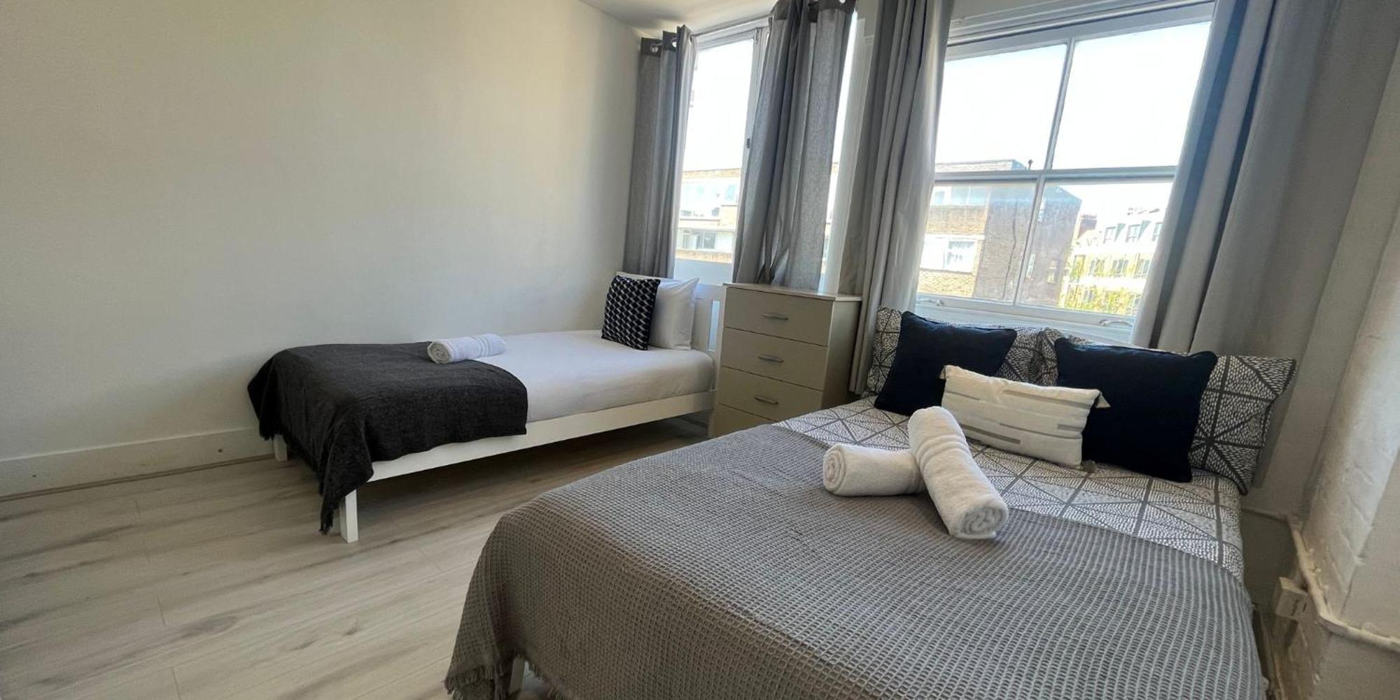 Nifty 2 Bedroom Flat In Goswell Rd Appartement