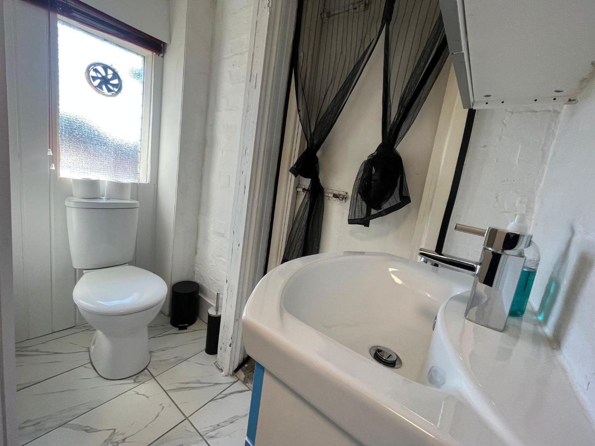 Appartement Nifty 2 Bedroom Flat In Goswell Rd Londen