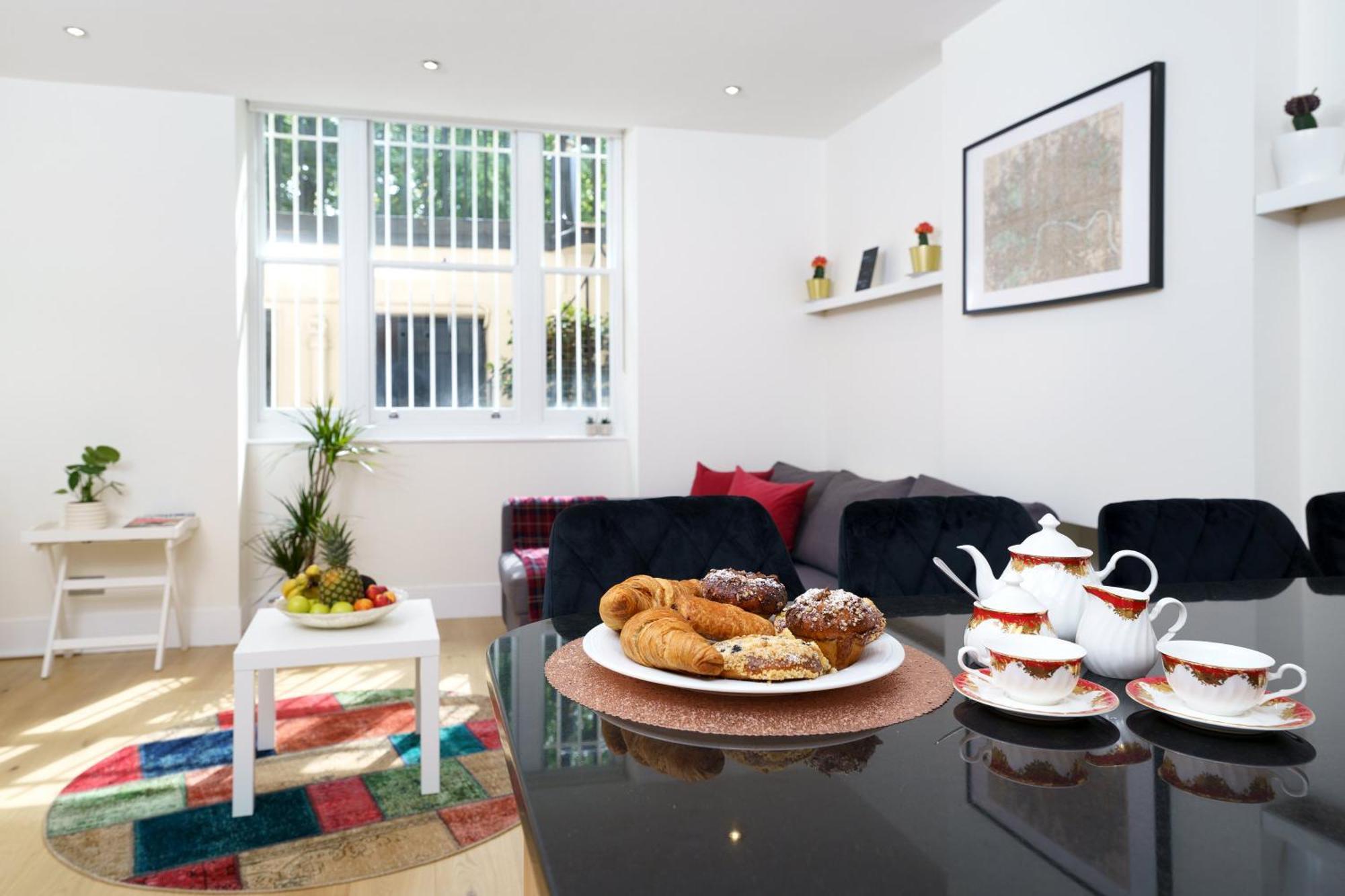 2 Bedroom Flat In Pimlico & Westminster * Londres
