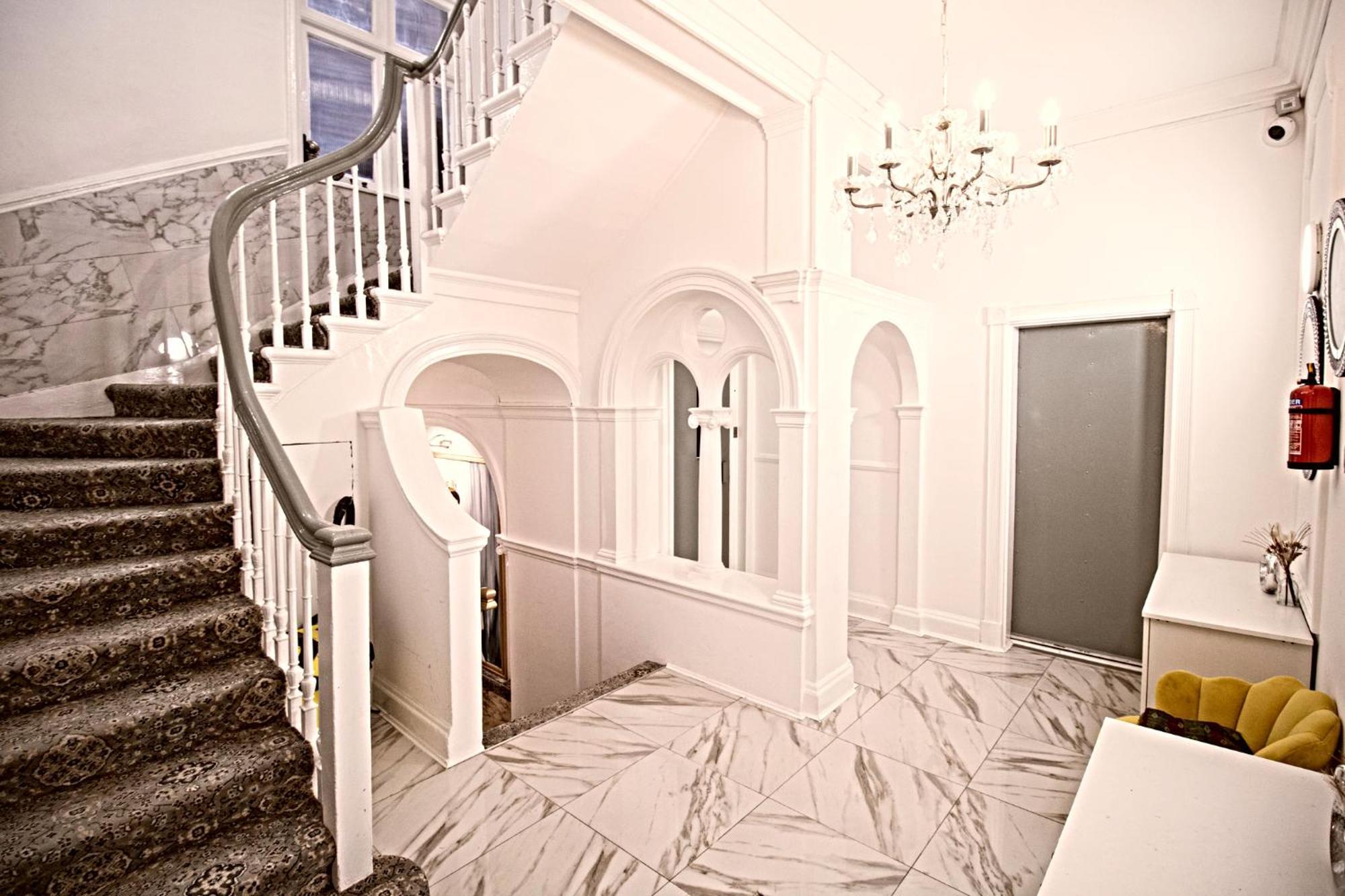 Spacious 3-bedroom In Exclusive Mayfair 7gc * Londres
