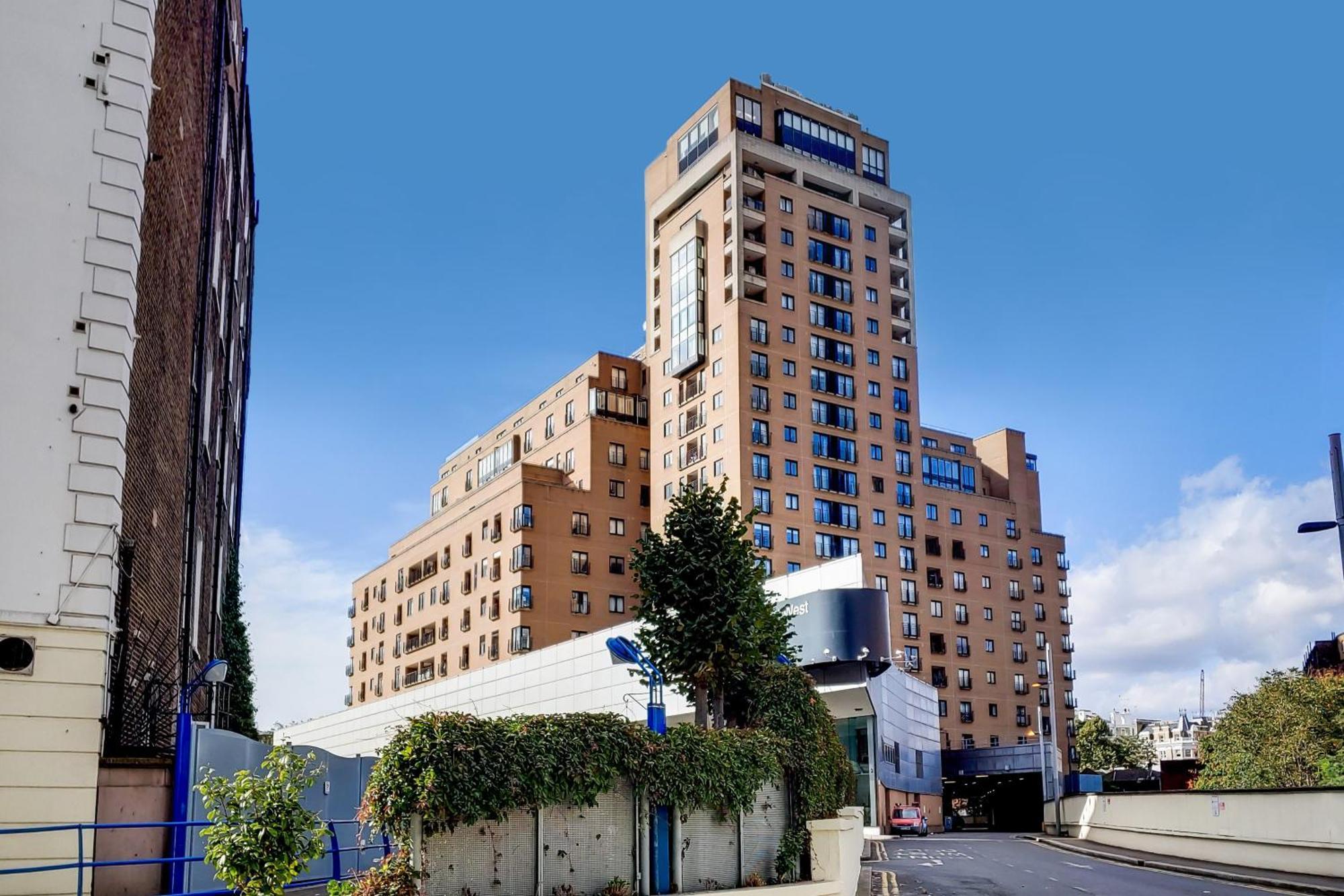 South Kensington - Point West Residences * Londres