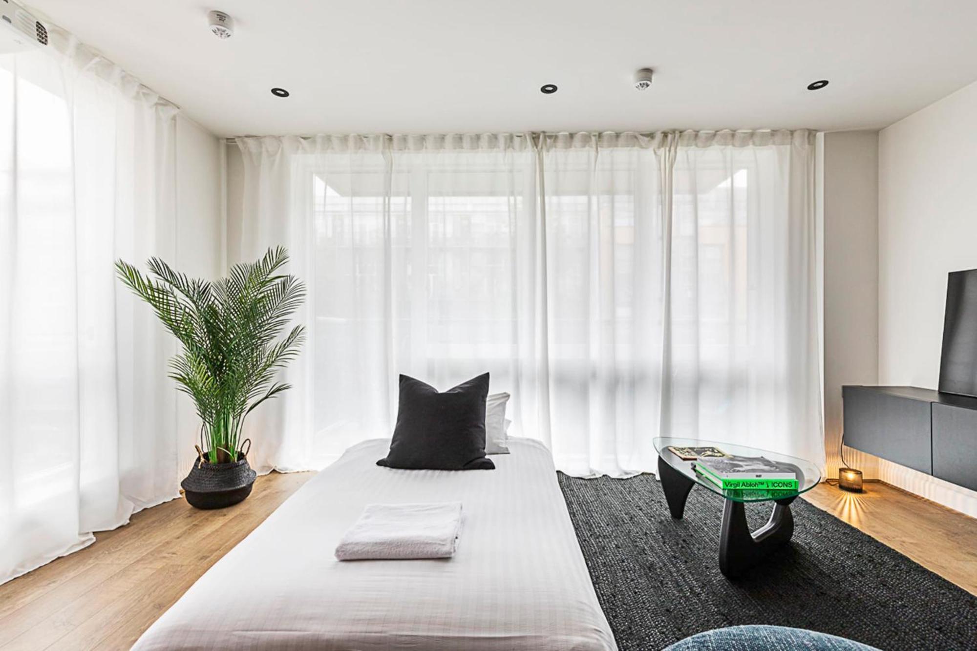 Stylish And Sleek East Retreat Londres