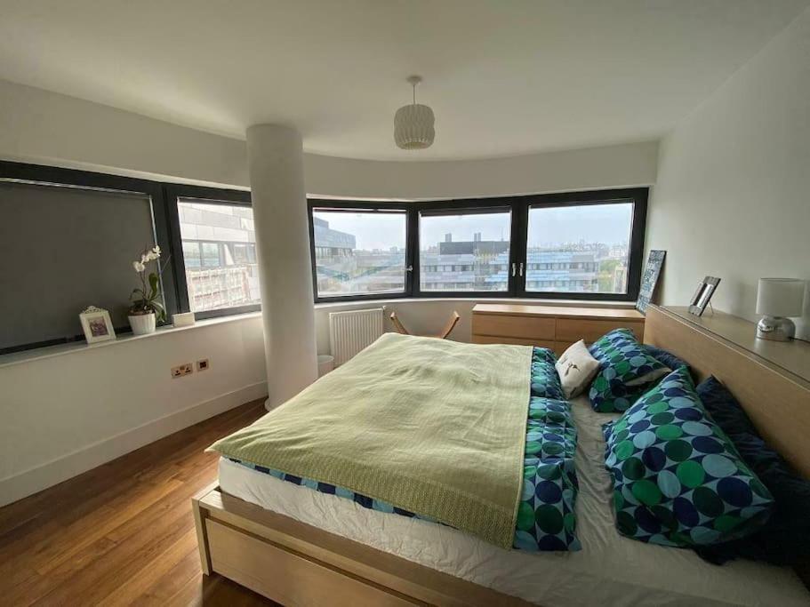 Greenwich Skyline Retreat - 2bed Flat Appartement *