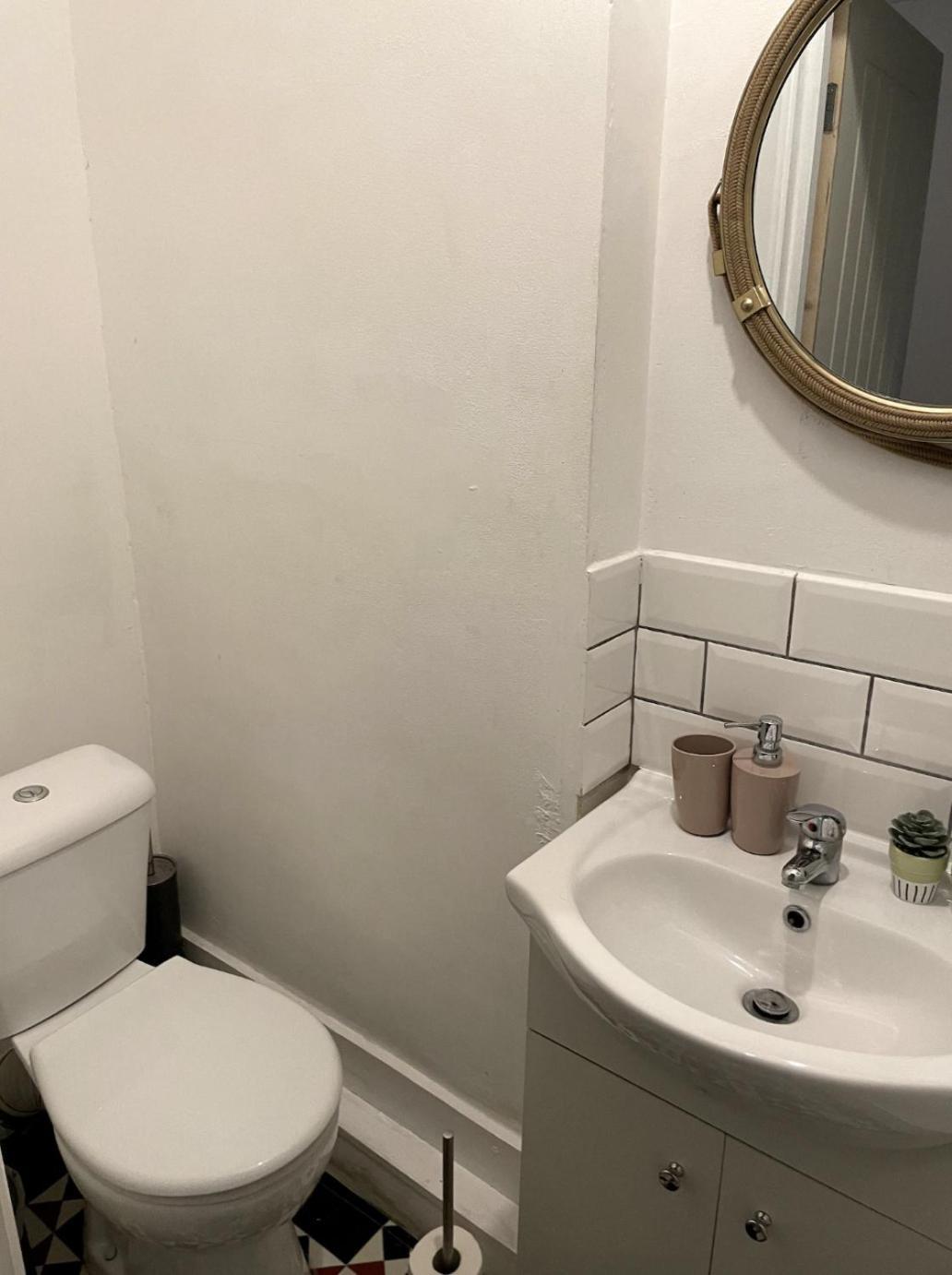 Cosy Flat In * London