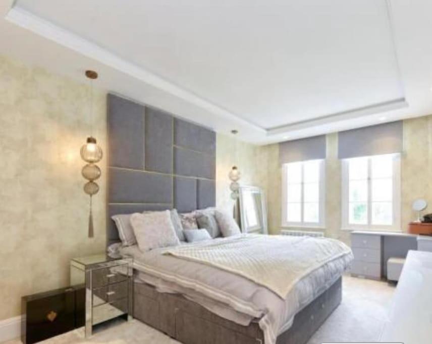 2 Bed Flat In St Johns Wood *