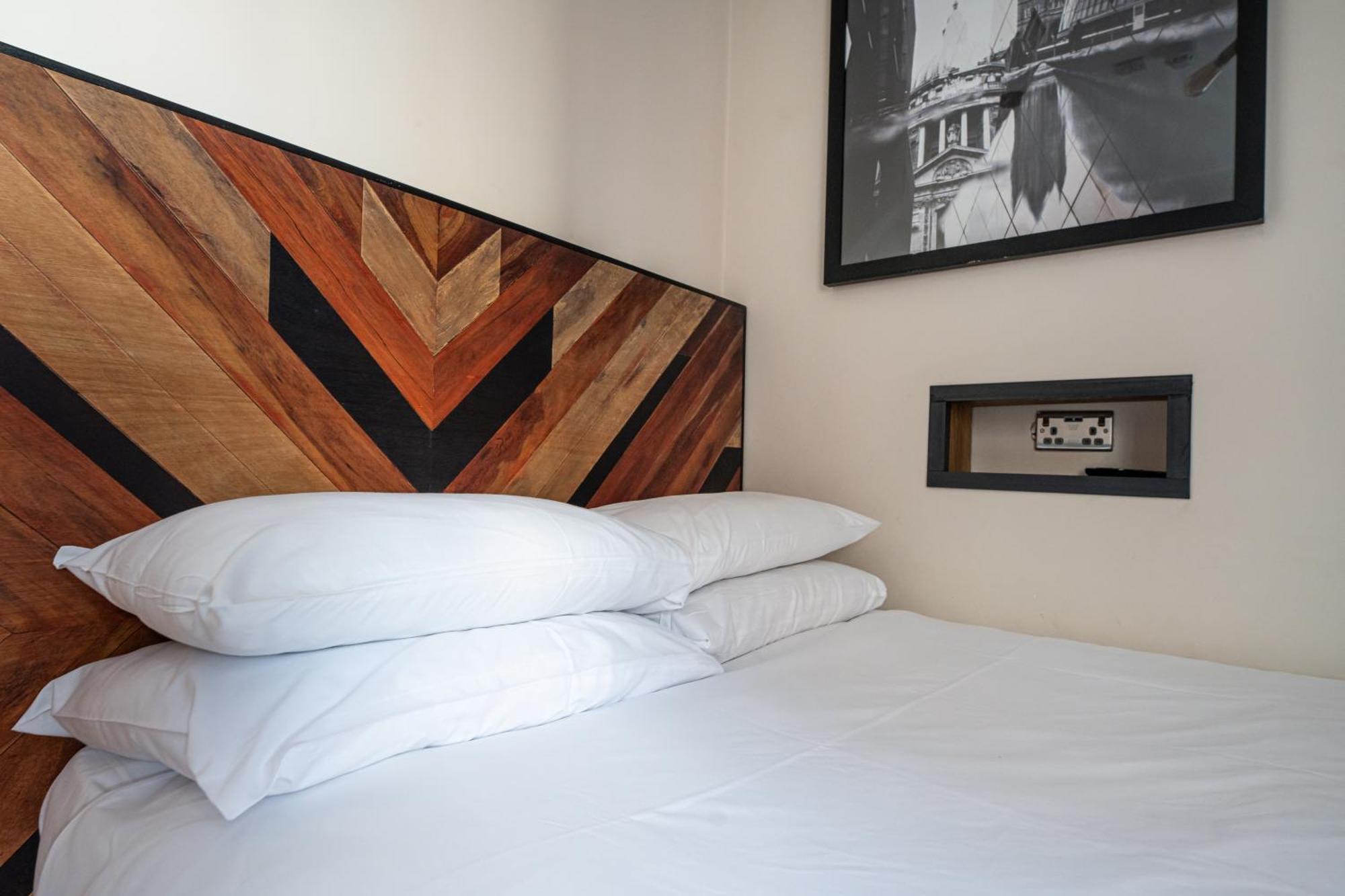 St Christopher's Hammersmith Albergue *