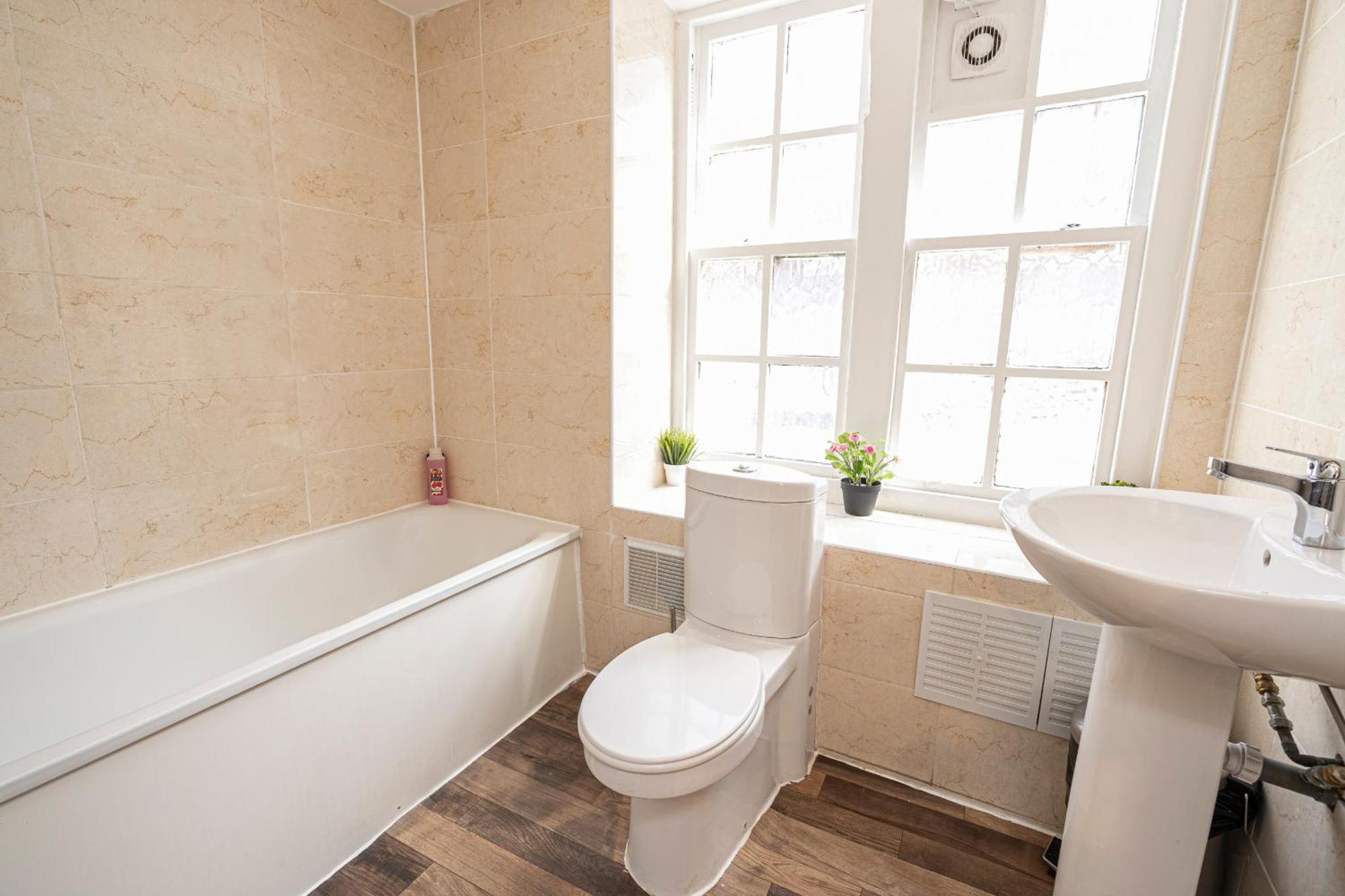 3 Bedrooms Near Hyde Park & Oxford St Londres