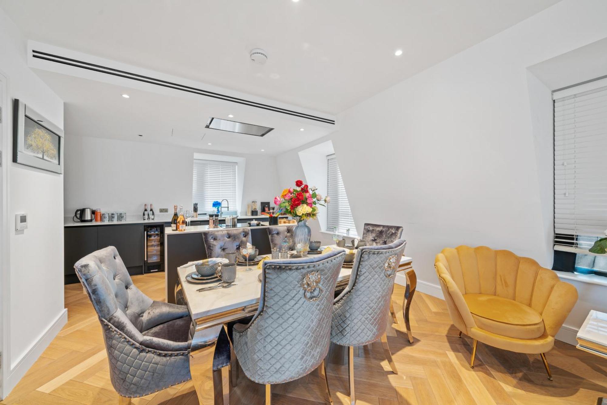 Apartment Marble Arch Luxury 3-bedroom Penthouse Haven 73