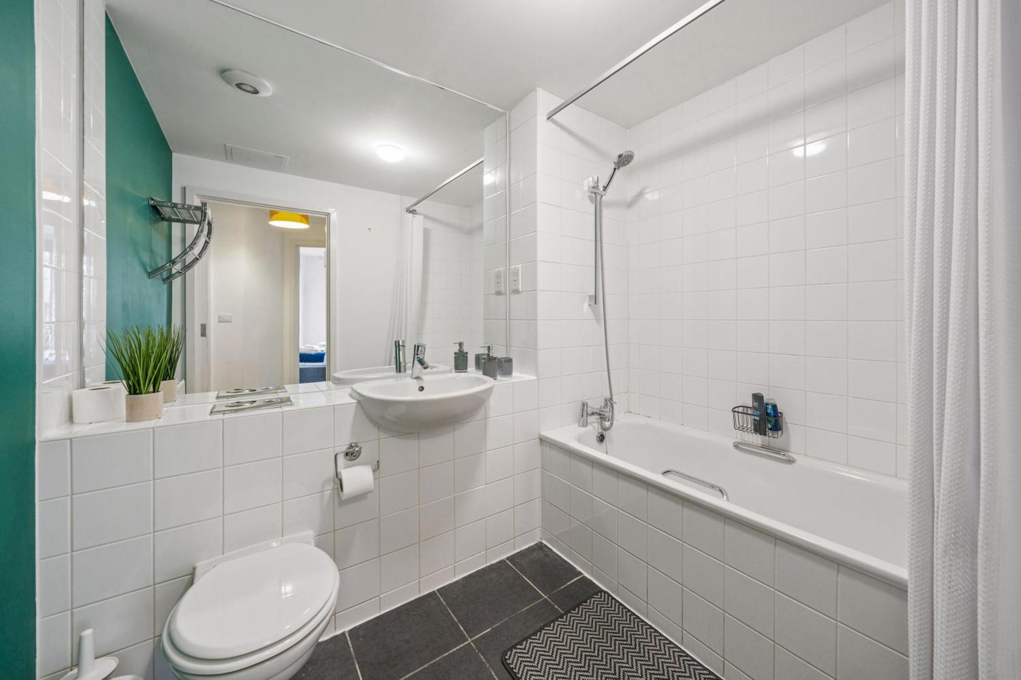 Apartment Modern 2 Bedroom In Islington Close To Station *