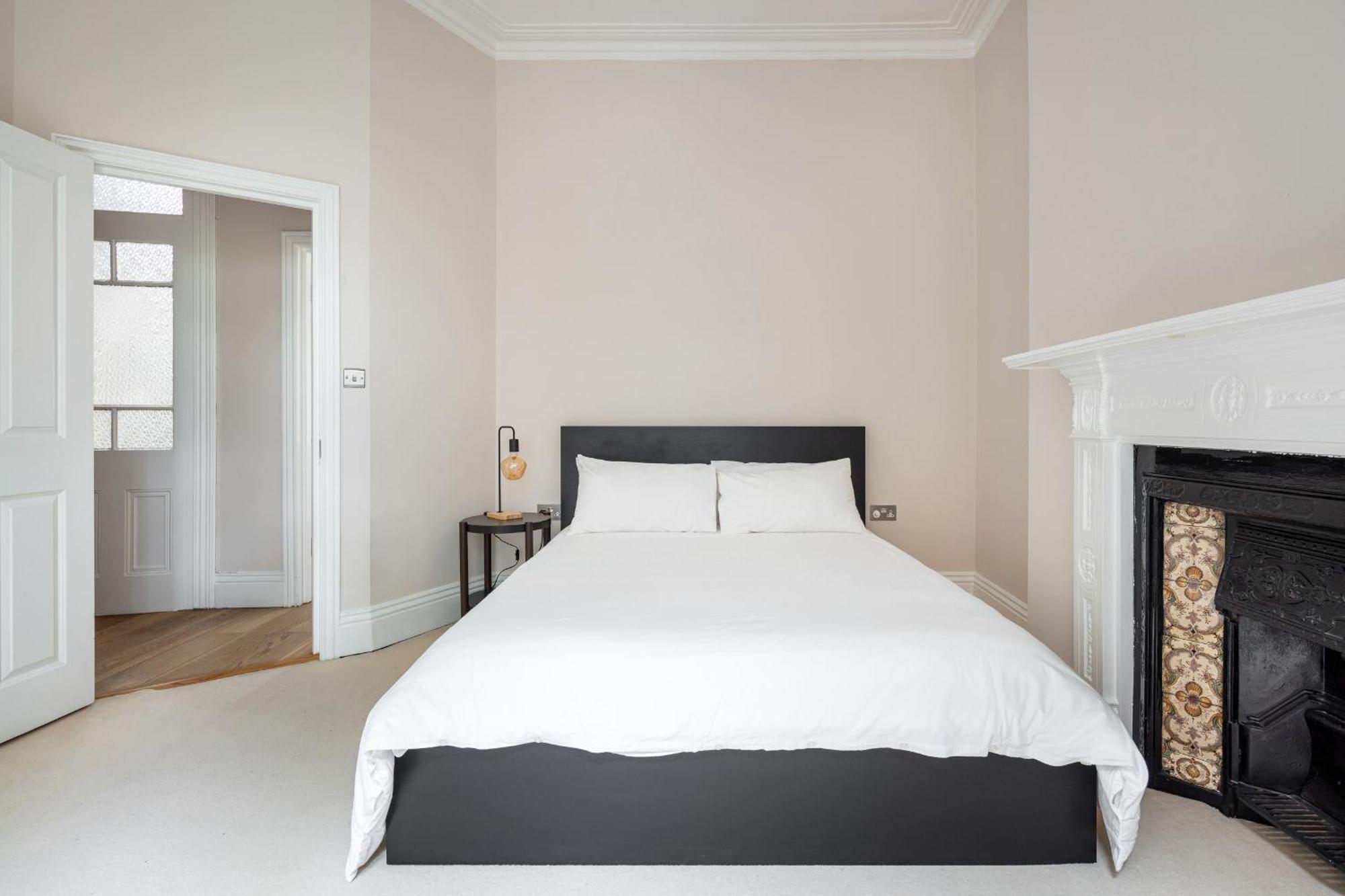 Stylish Hampstead Flat With Character And Charm Londres