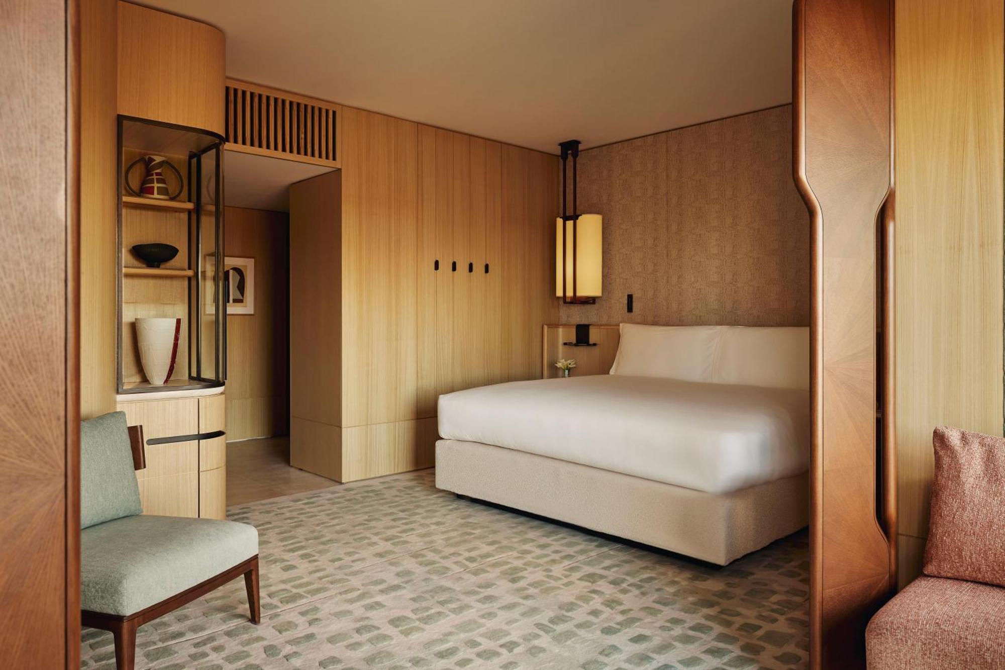 The Emory, Maybourne Collection Hotel 5*