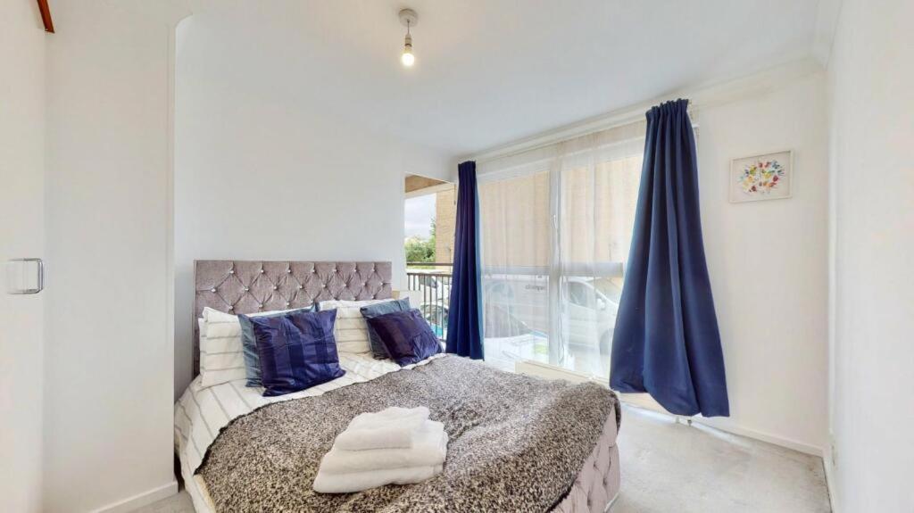 85 Tivoli Court, Rotherhithe Street, London, Se16 5ud Londres