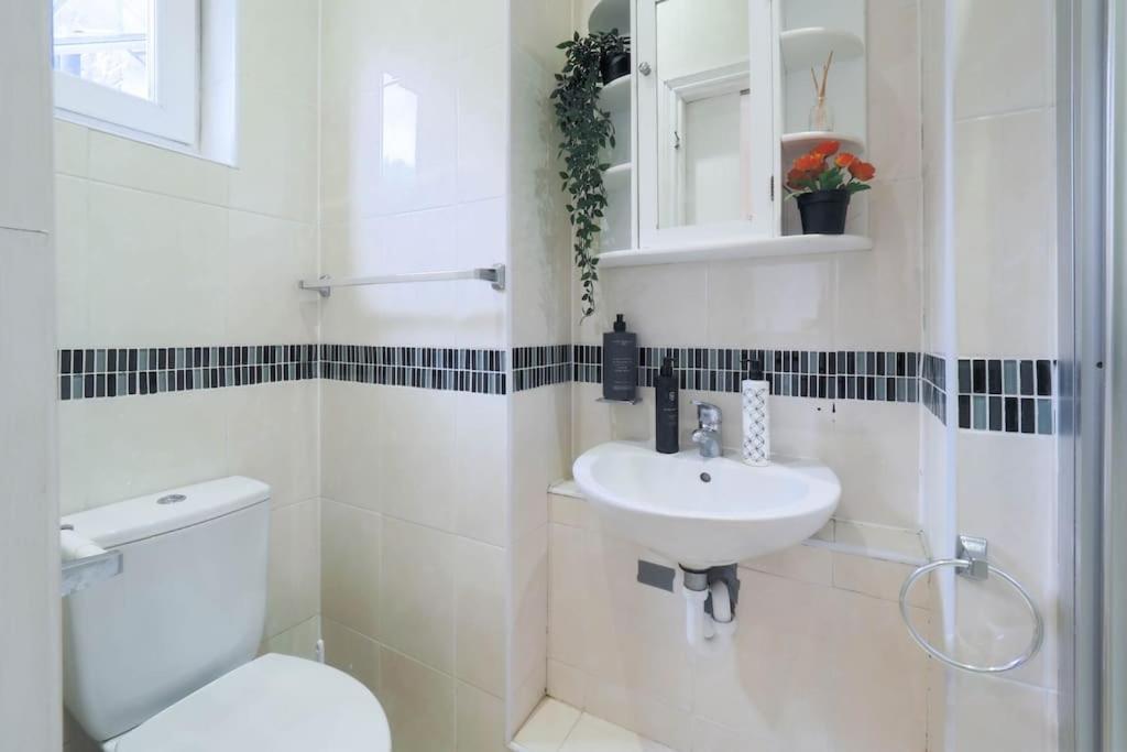 S1 Modern In Kilburn Londres