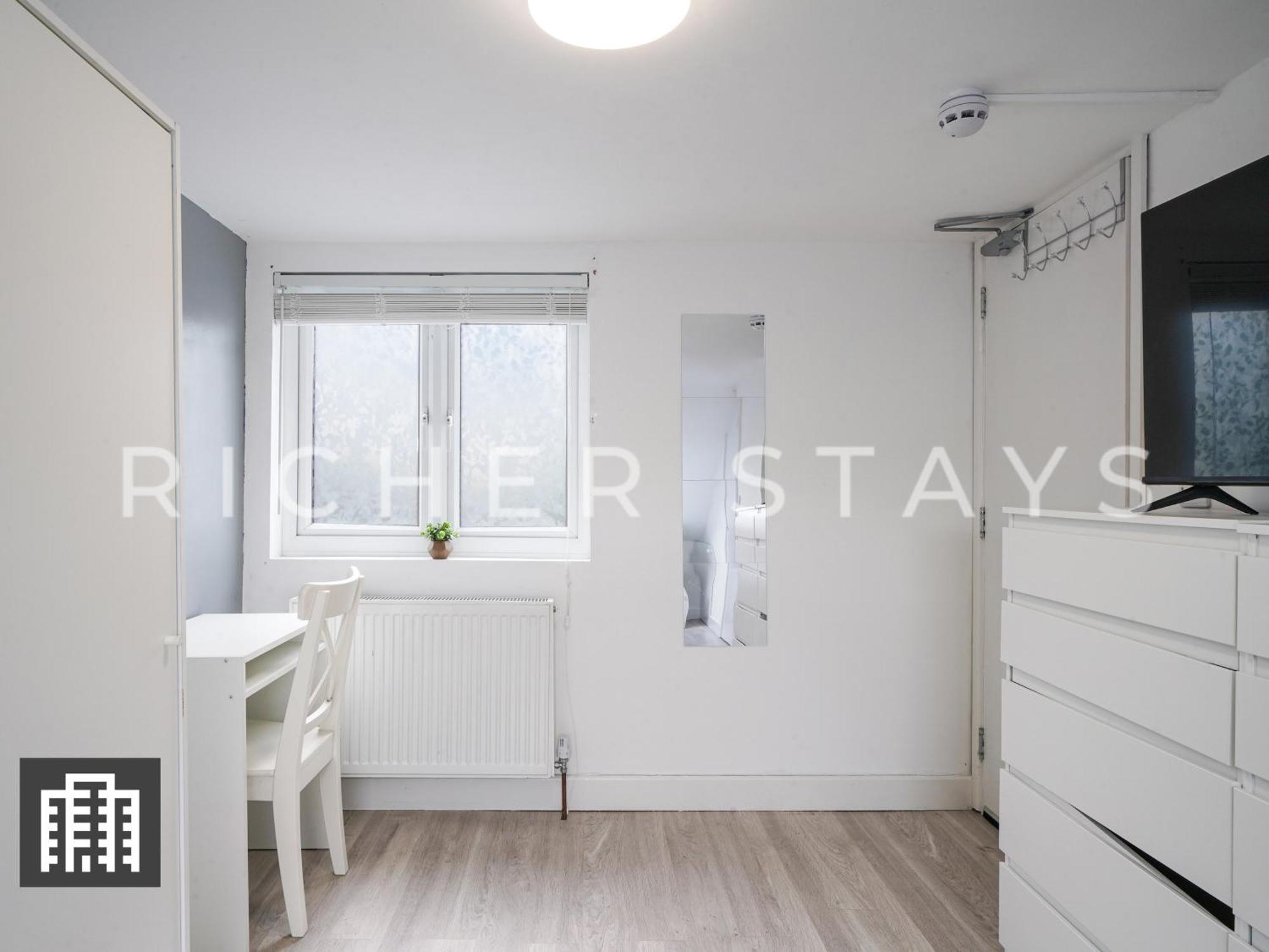 Large For Contractors & Families - Garden & Amenities Сasa de vacaciones Londres