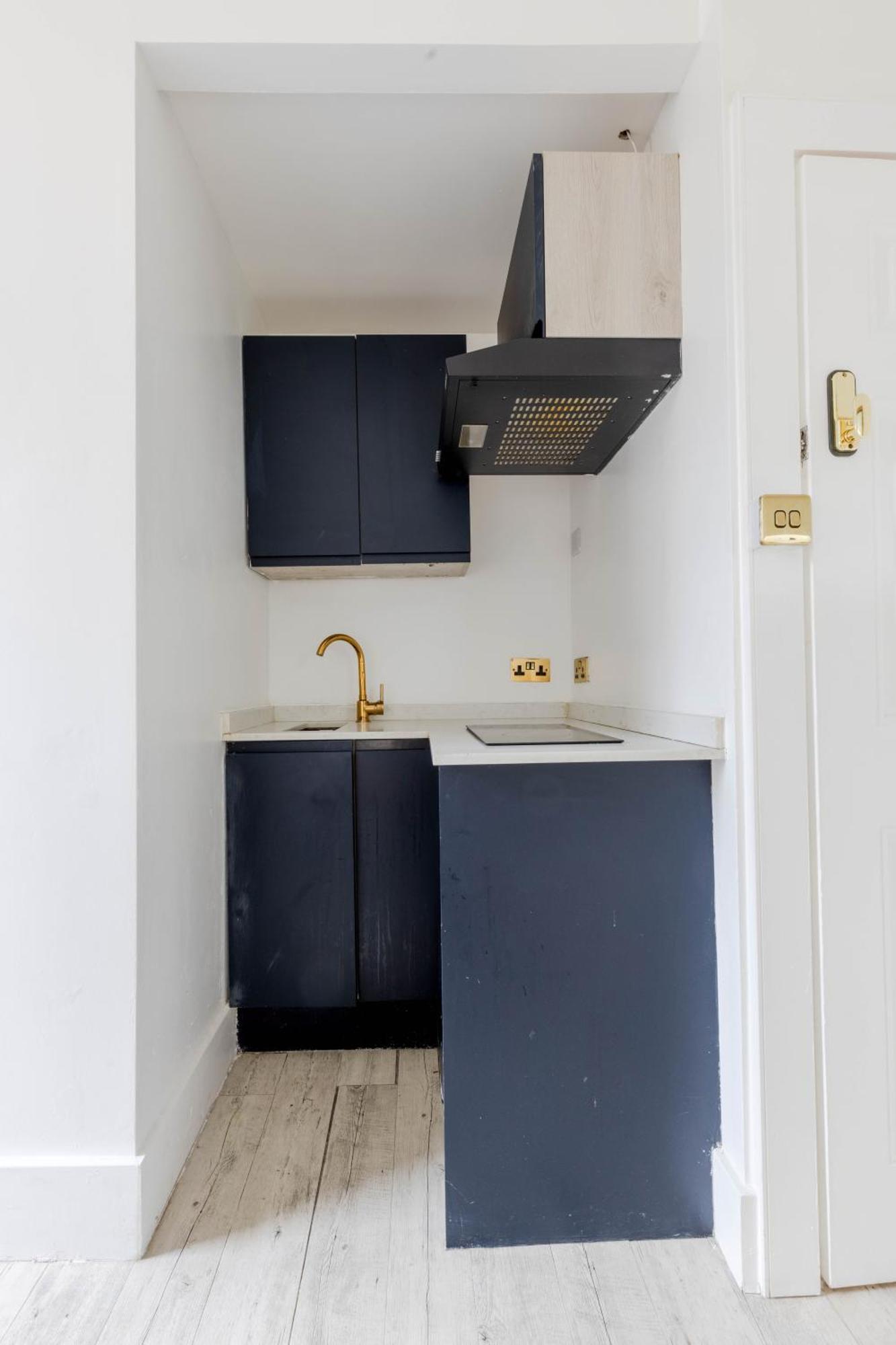 Tower Apartment's