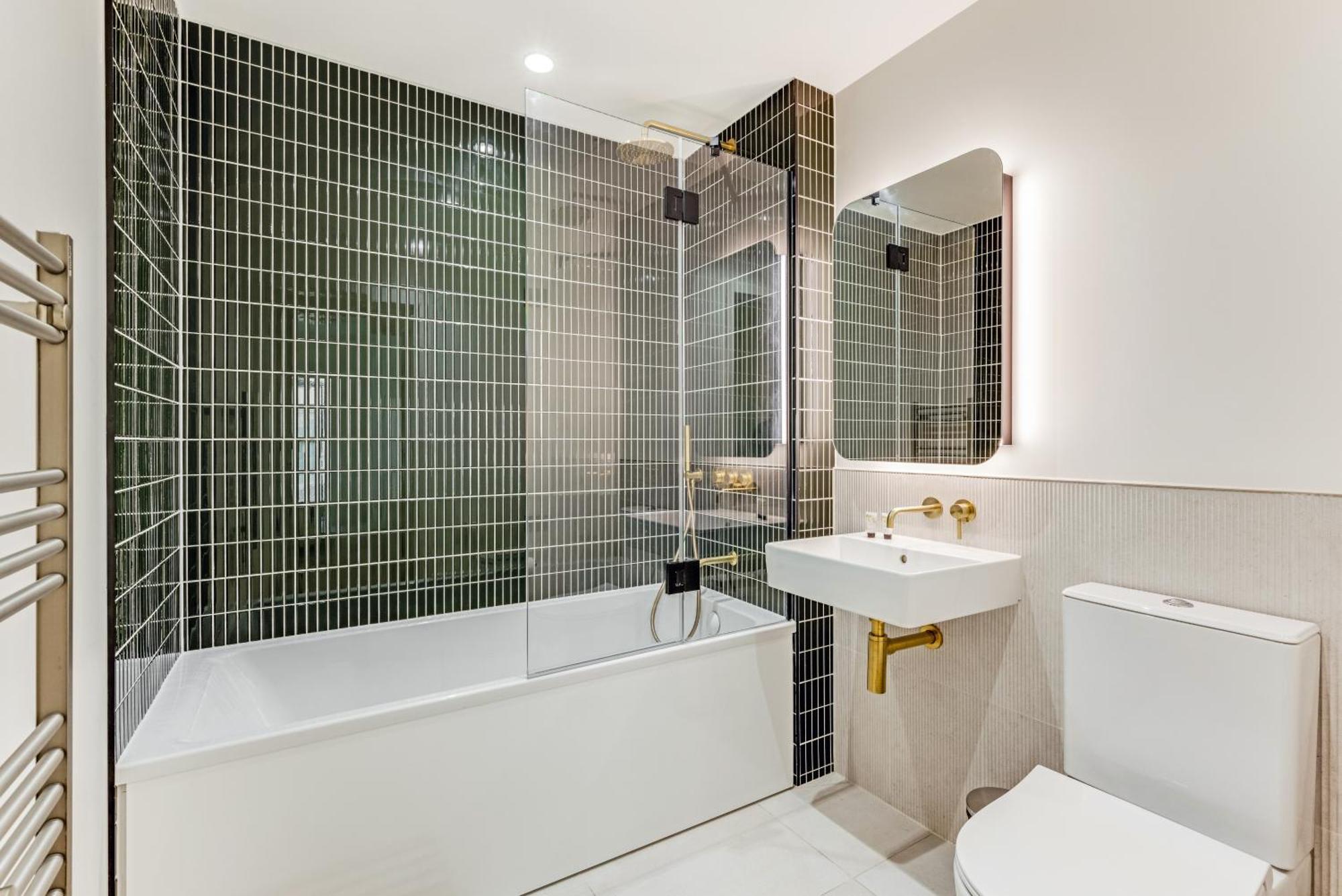Khayat Homes - The Great Escape - 3 Bed Luxury Londres