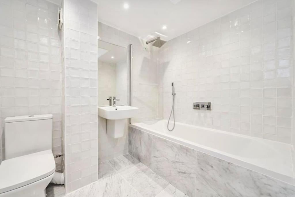 Stylish & Spacious 1 Bedroom Flat In Central Camden Apartment
