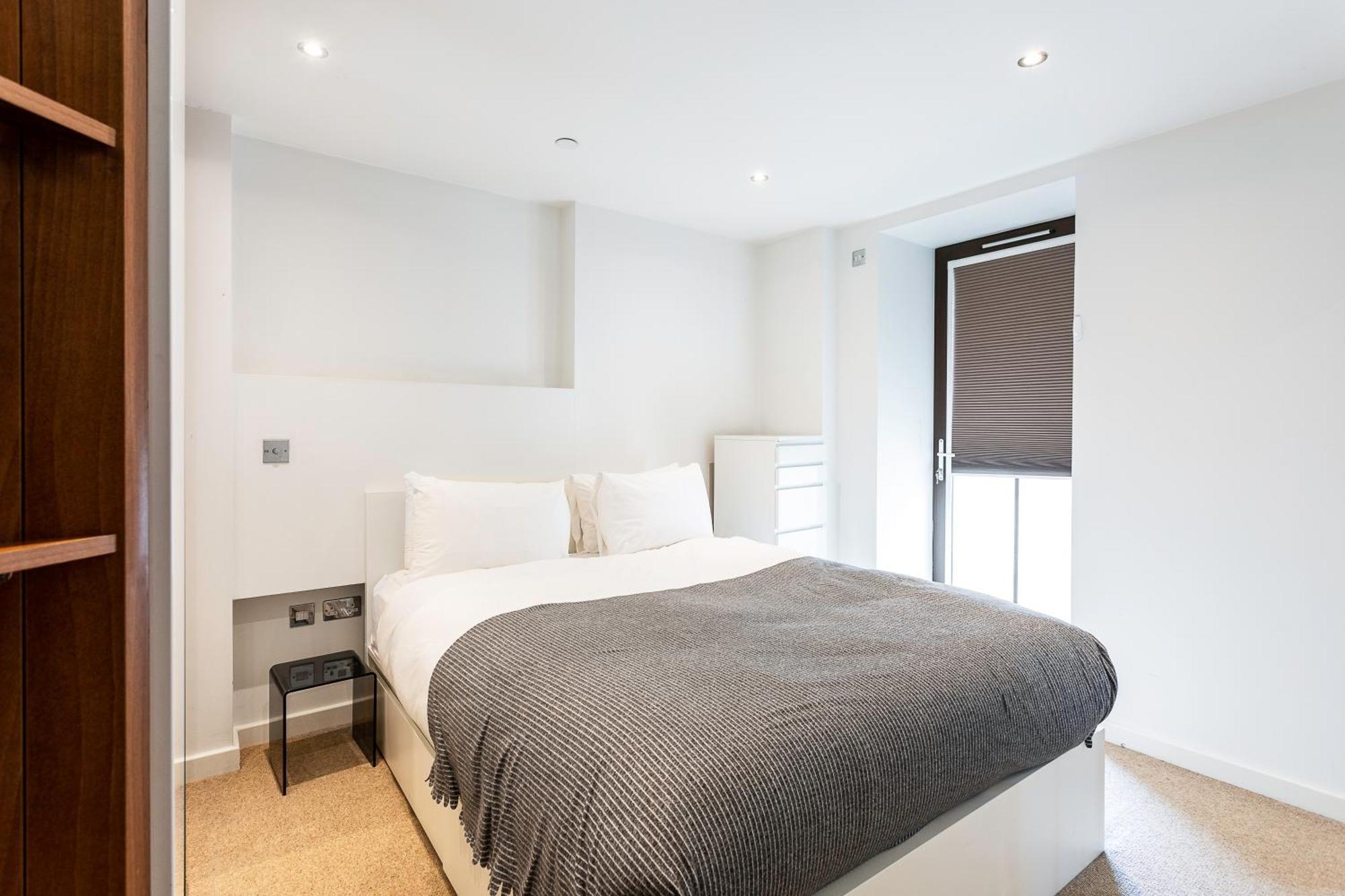 Apartment Serene Cityscape - 2br Luxury Westminster *