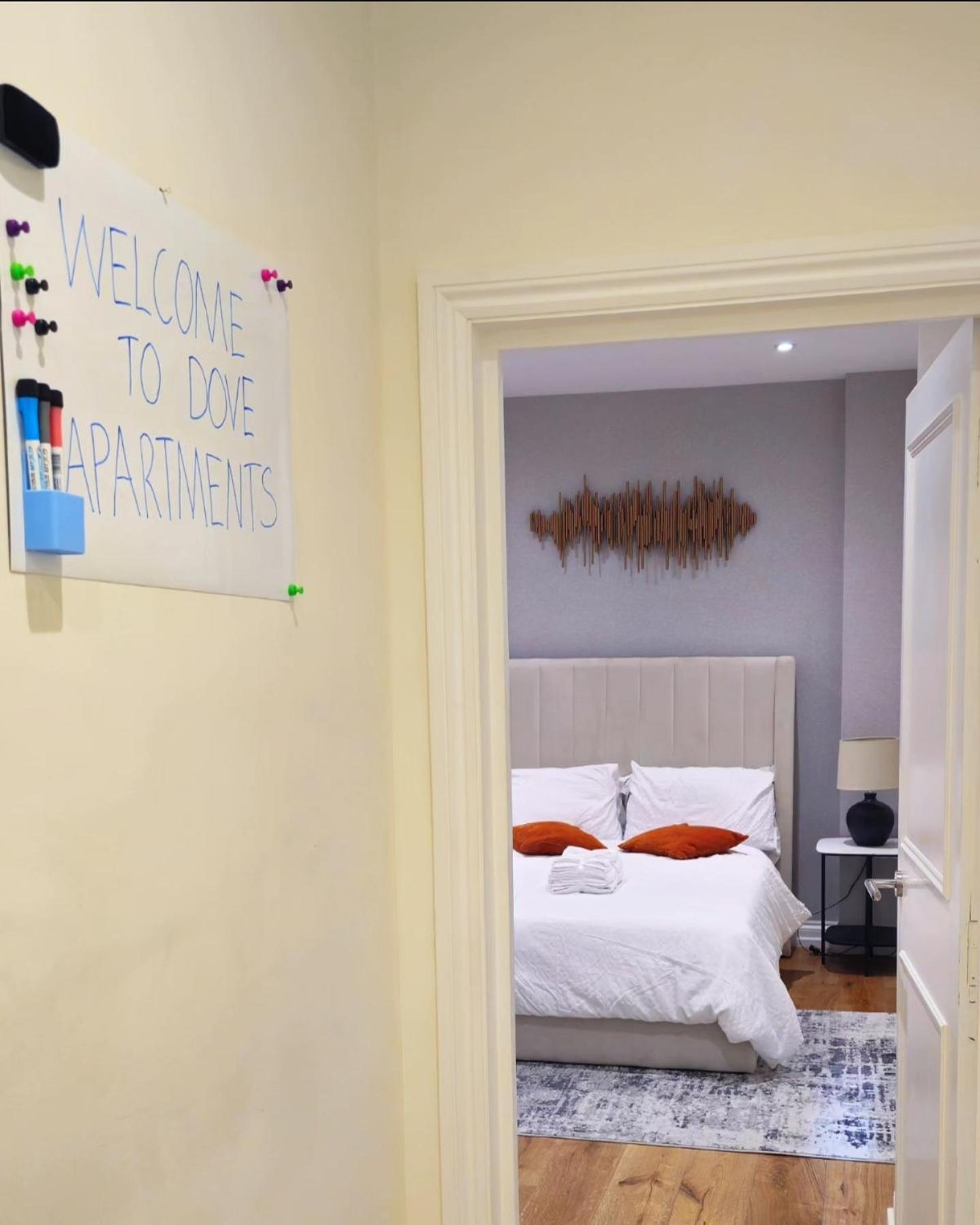 Luxury In Near Buckingham Palace, Big Ben And Eye * London