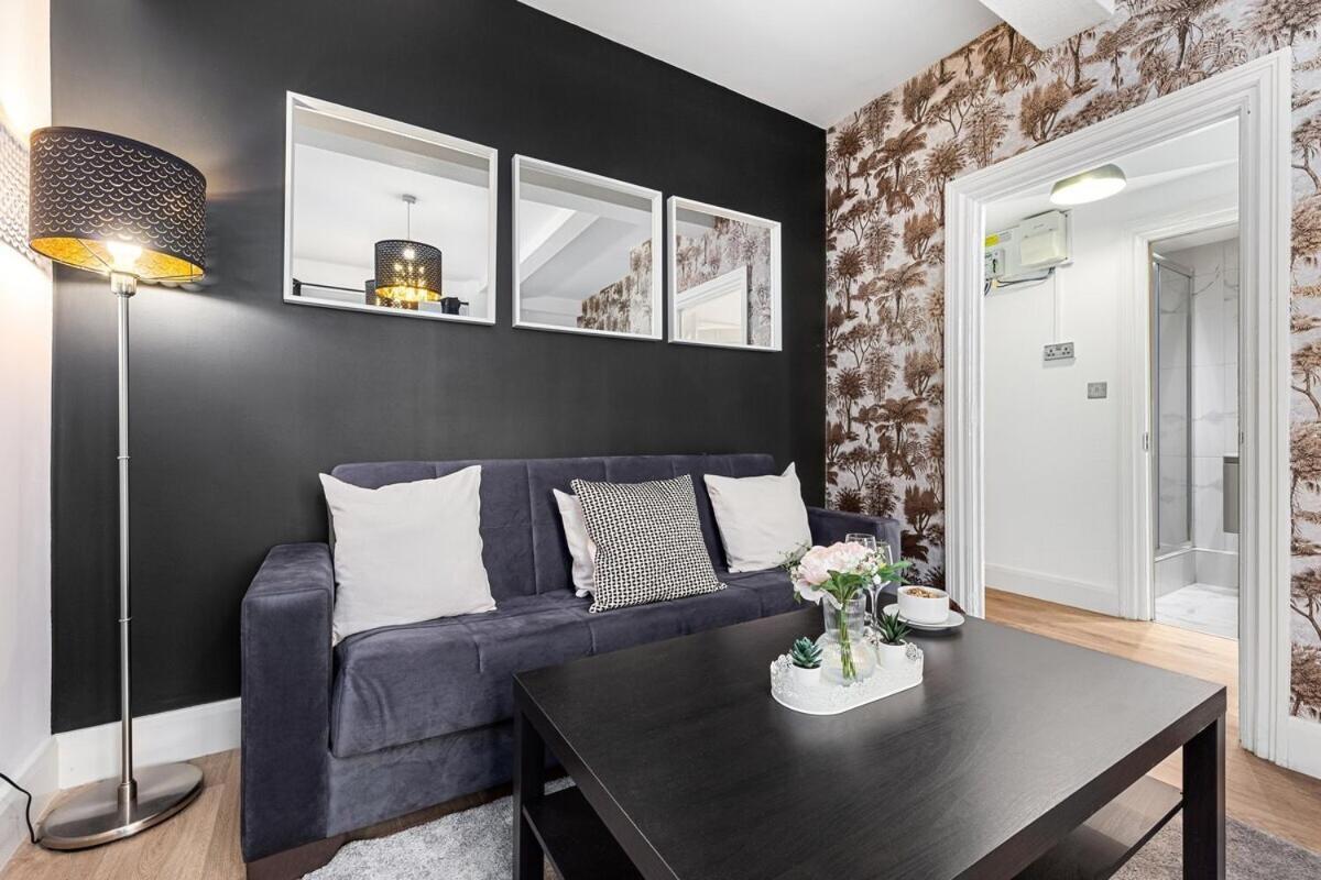 Luxury, Relaxing Apartment! 2 Mins From Paddington Station! * Londres