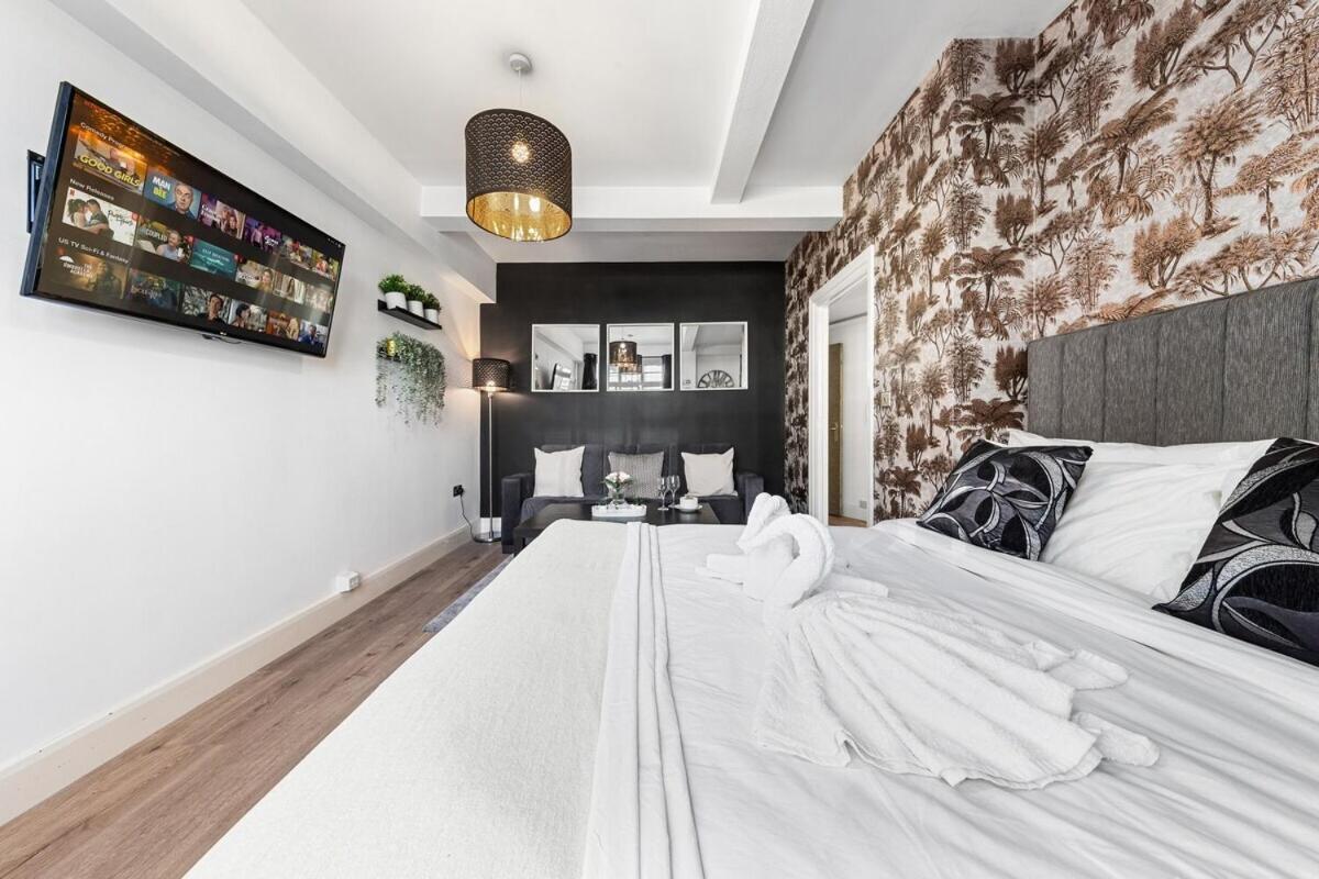 Luxury, Relaxing Apartment! 2 Mins From Paddington Station! Apartamento