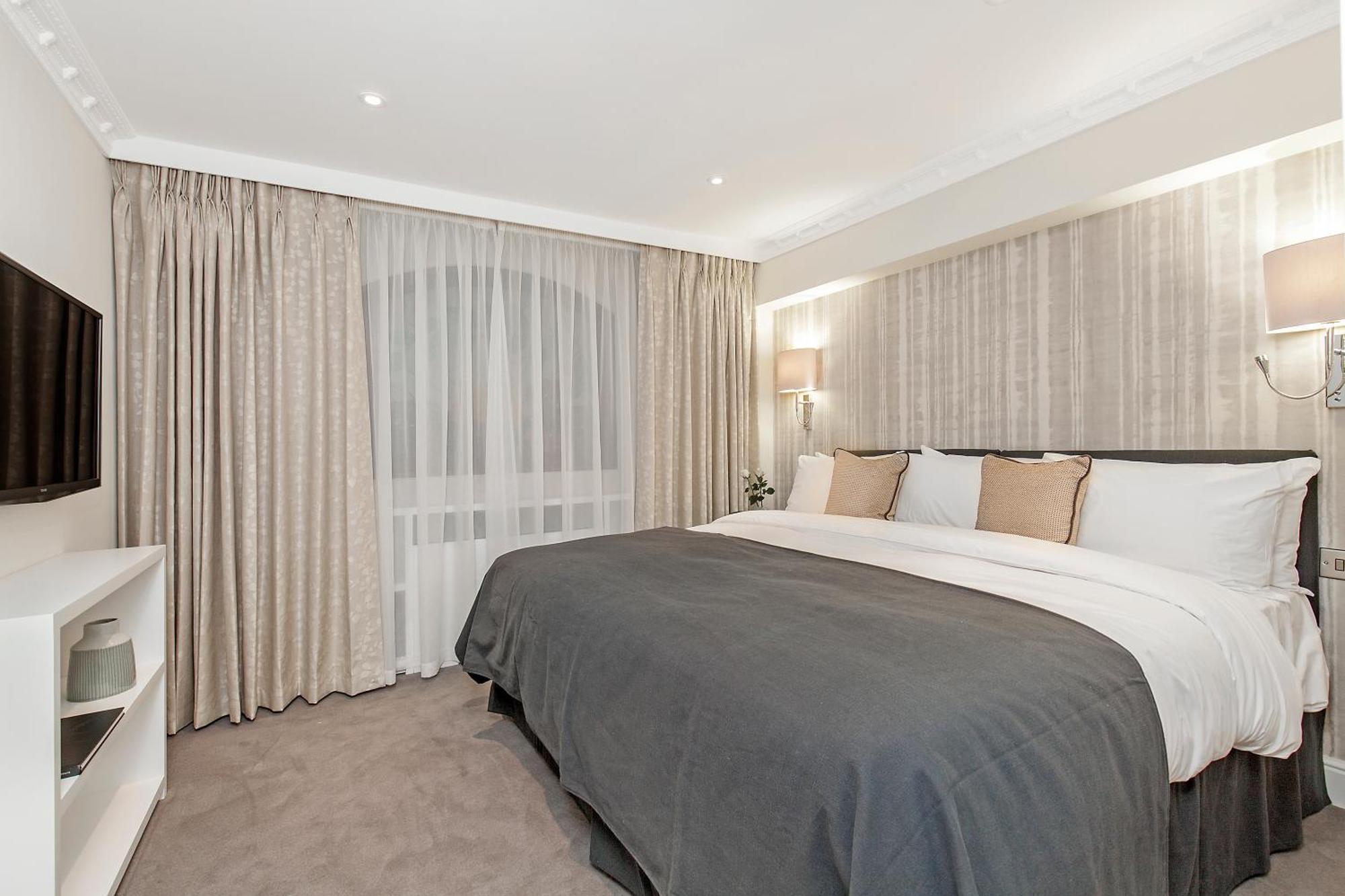 Mayfair House Apart-hotel 5*