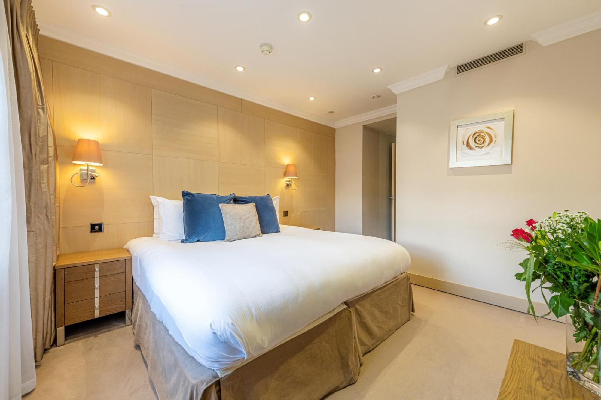 Apart-hotel Claverley Court Knightsbridge 5*