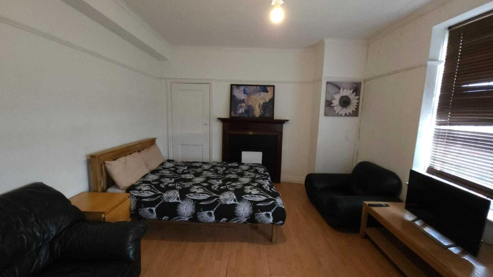 Edgware Station Apartamento Londres