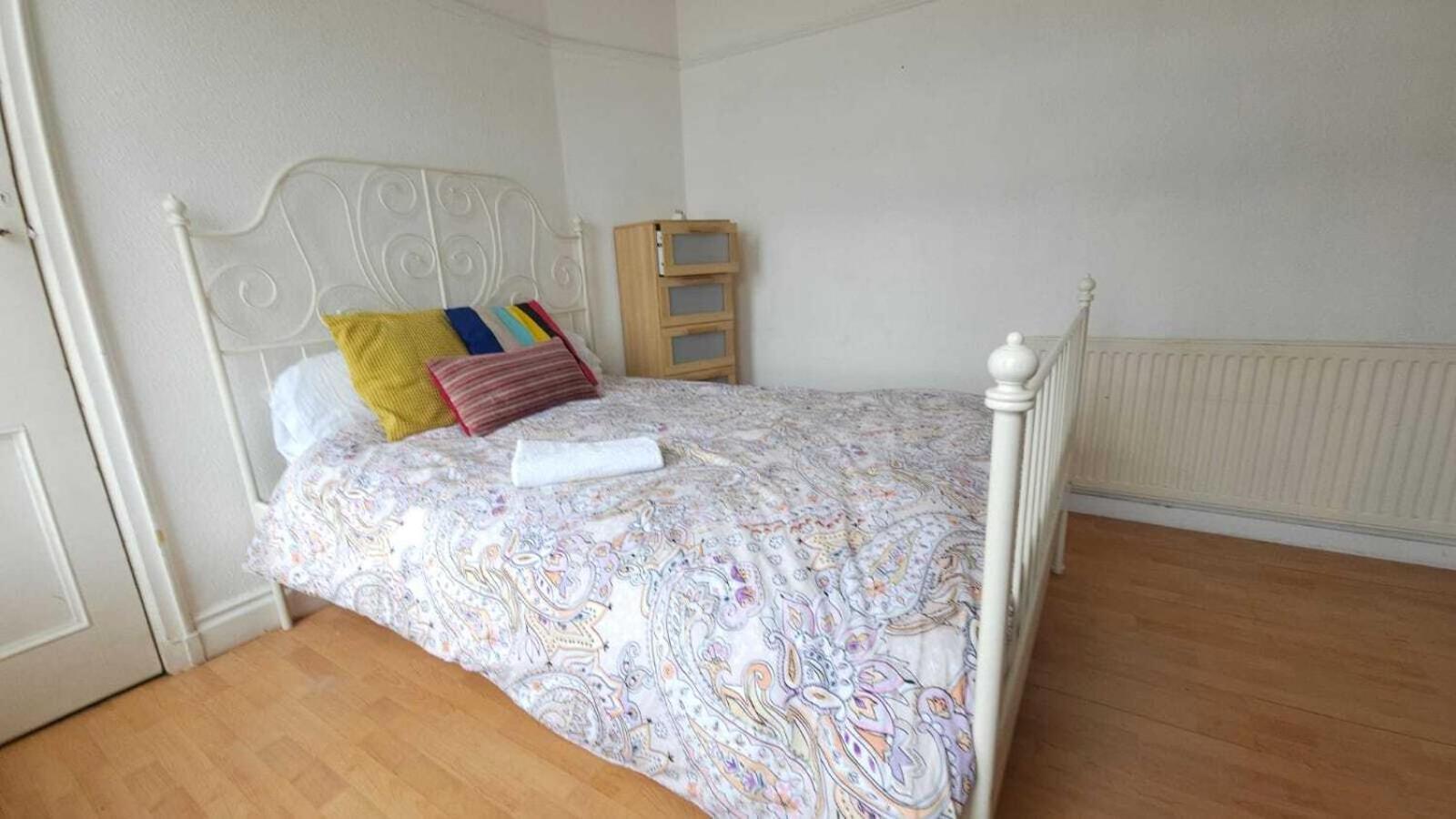 Edgware Station Apartamento Londres