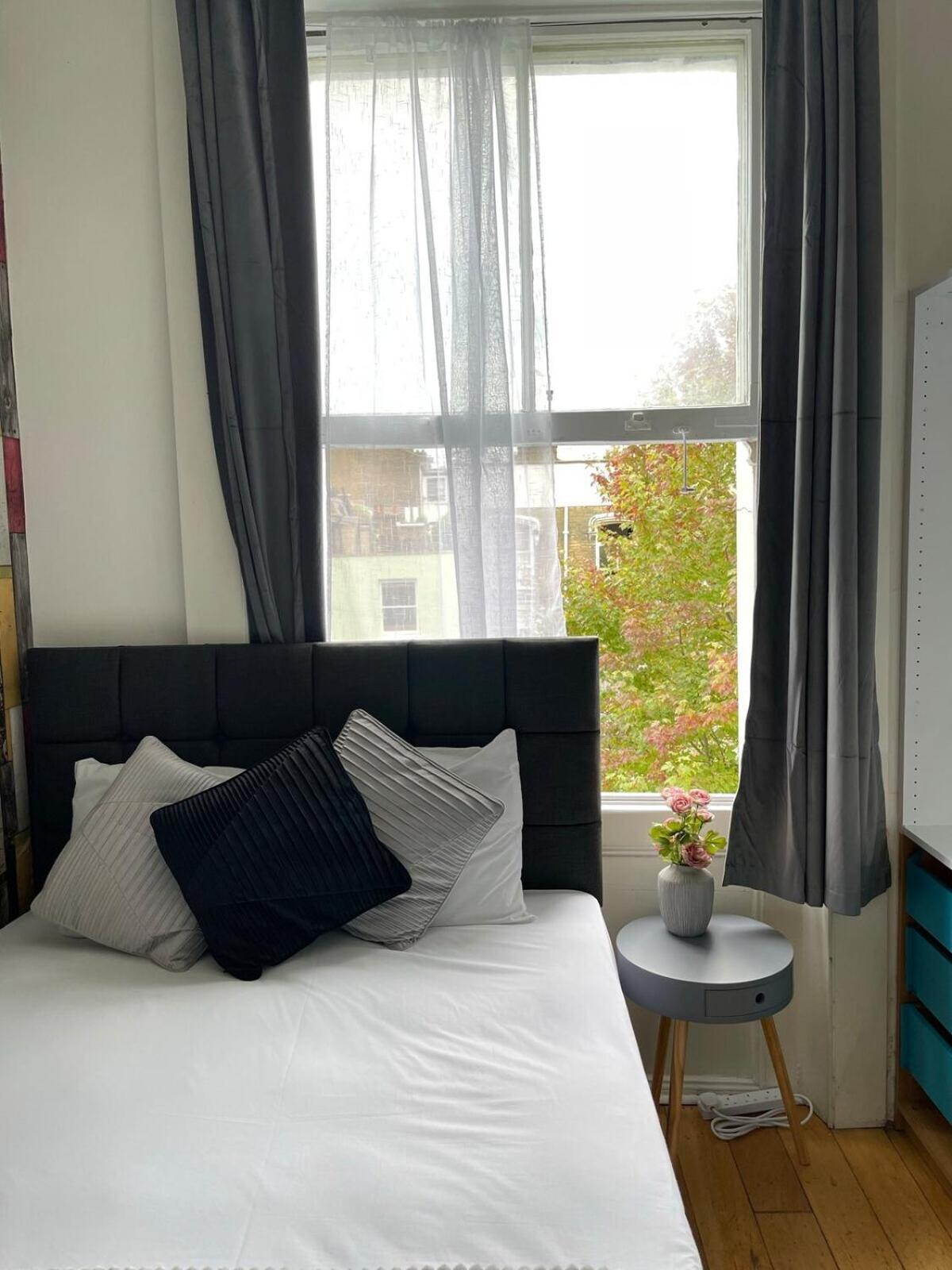 Portobello Road Artistic 'budget' Apartamento *