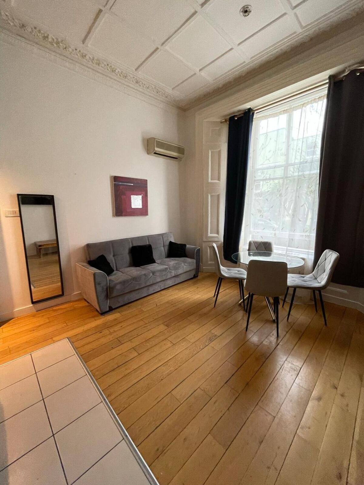 Appartement Portobello Road Artistic 'budget' Londres