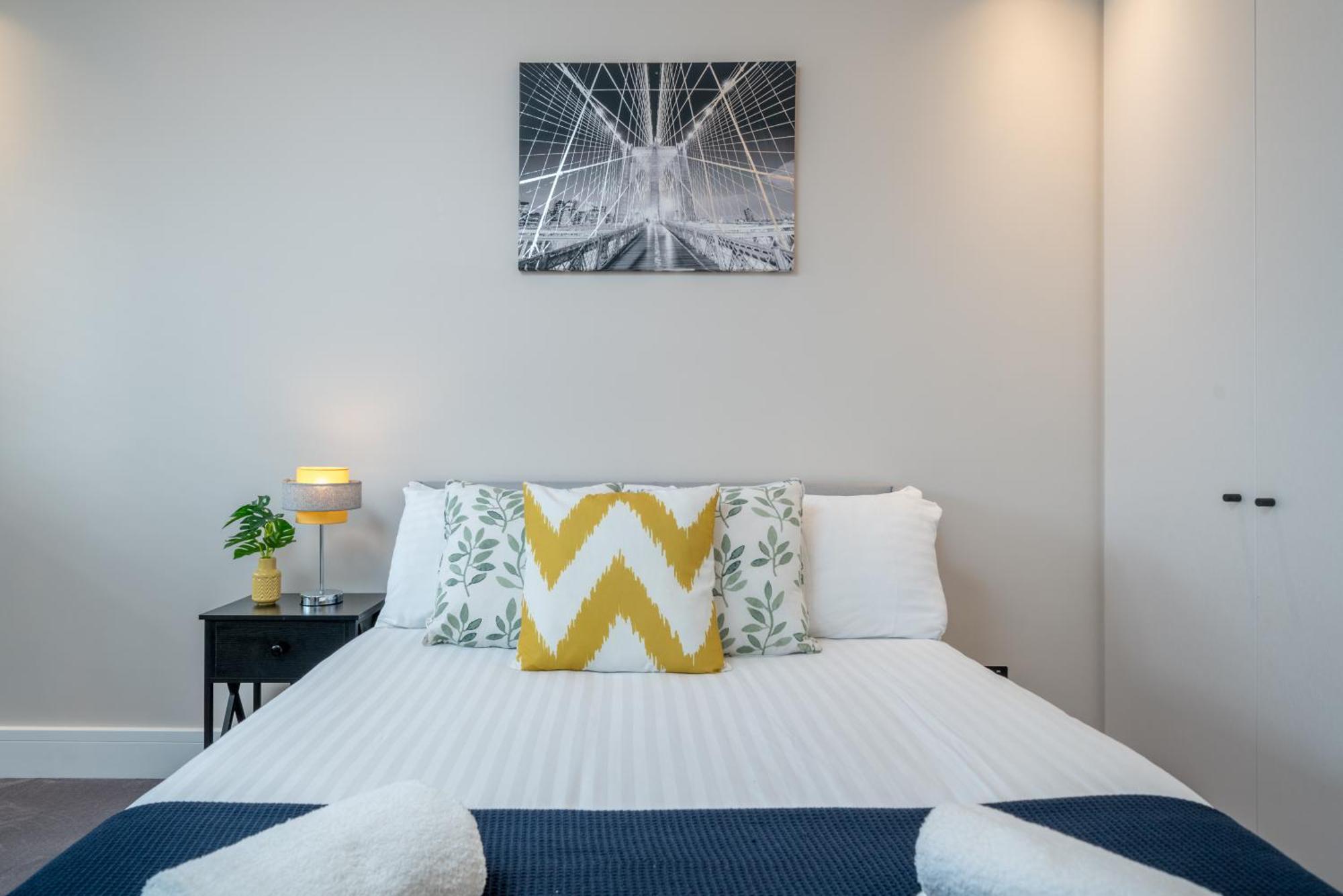 Appartement Skyvillion - Cozy Large 4 & 1 Bed In Enfield, Mins To Tube Station, Free Wi-fi
